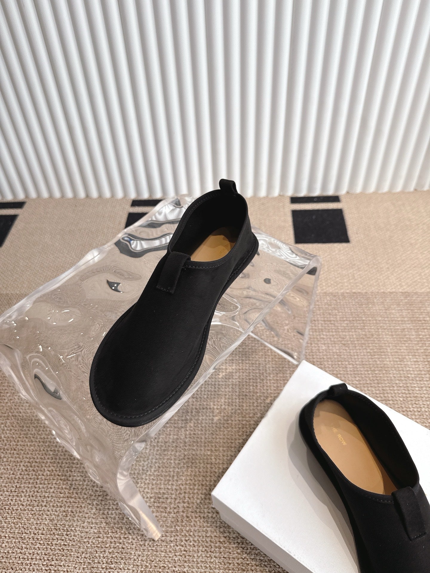 The Row 25ss Flat Shoes Black Suede 443300