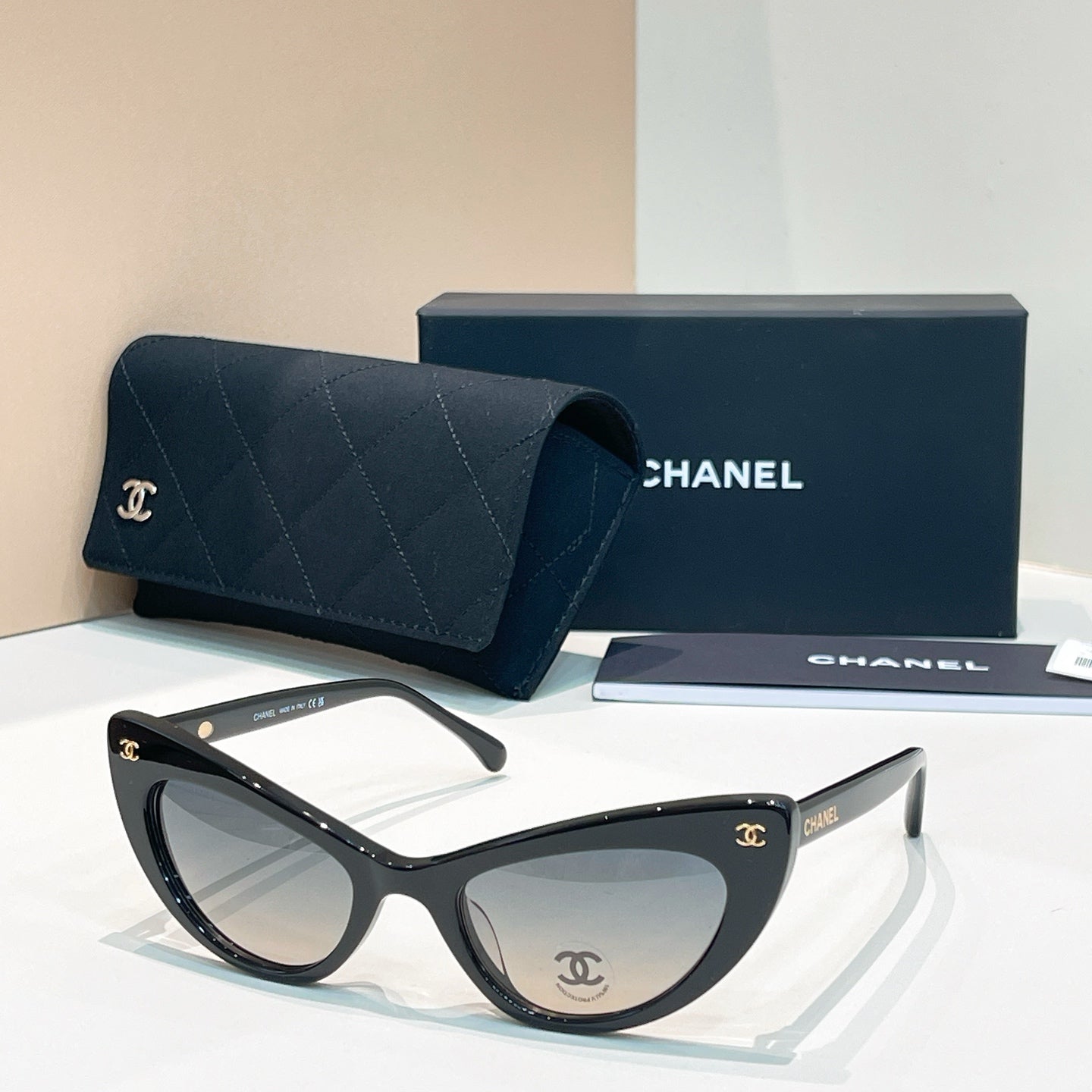 Chanel Cat Eye Sunglasses 152193