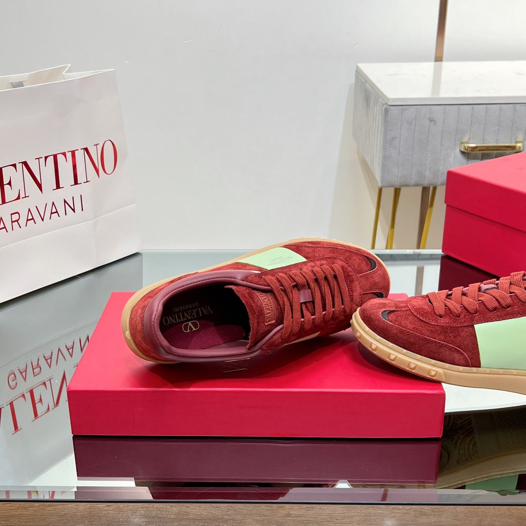Valentino 25s Upvillage Sneakers In Red Suede