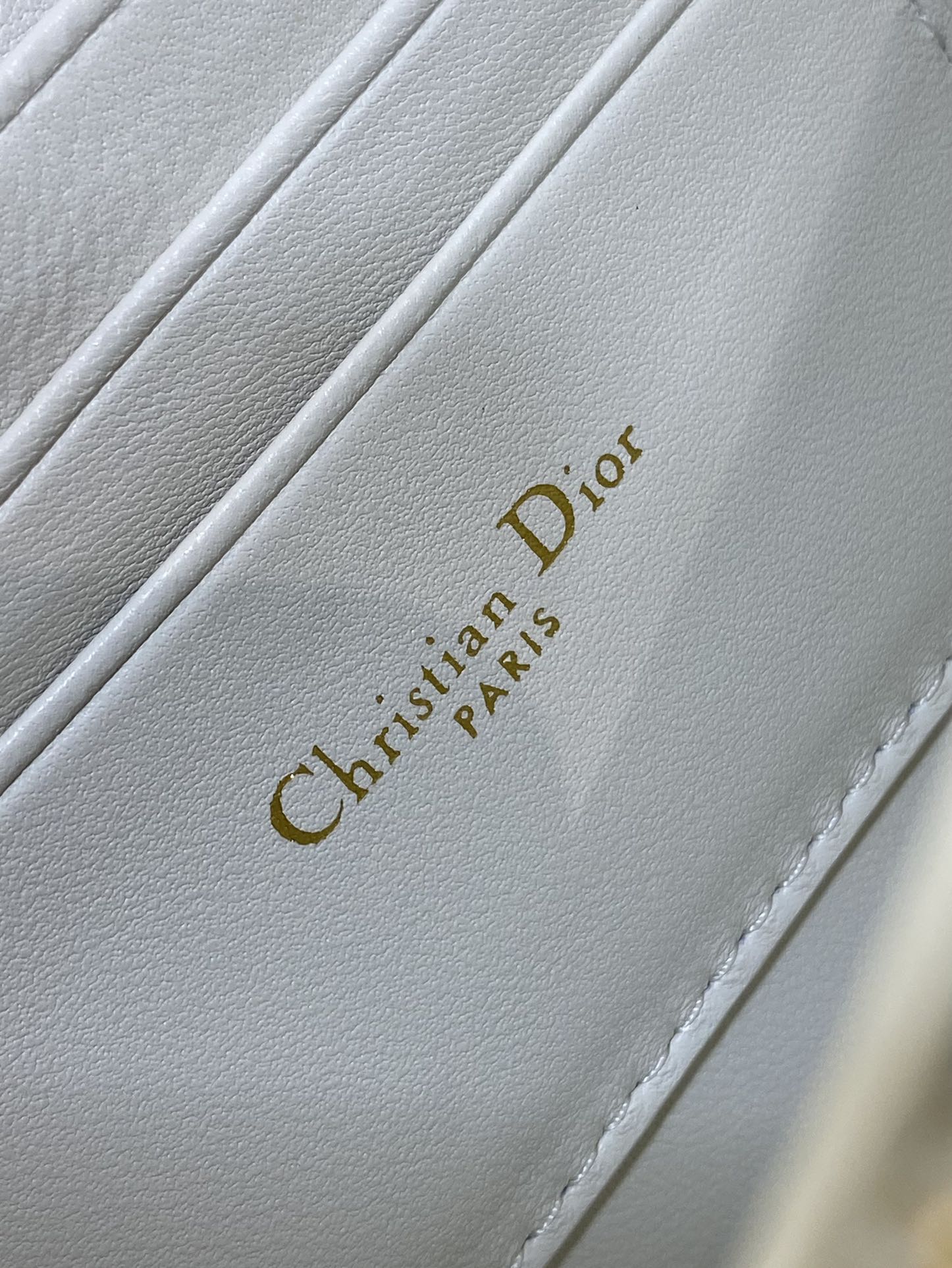 CD Miss Caro 17 Bag White Calfskin 226494