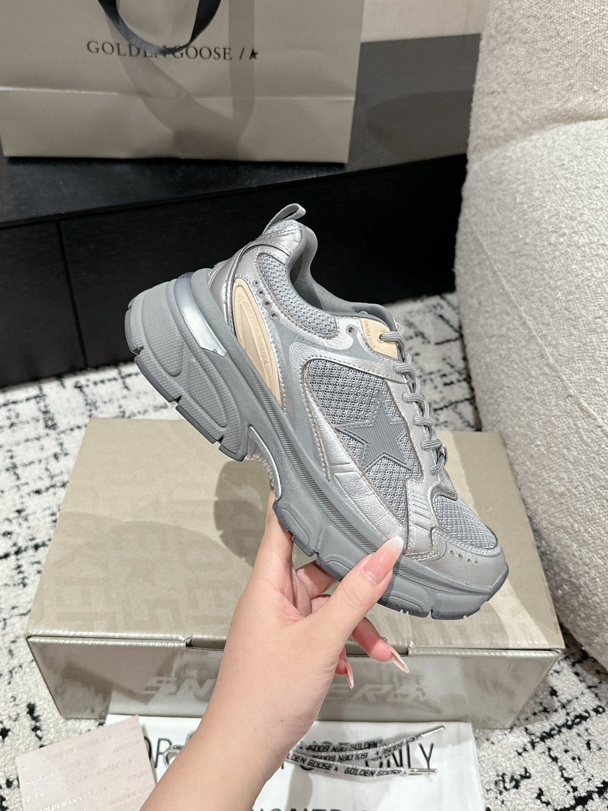 GGDB Marathon Sneakers Silver Mesh 980470