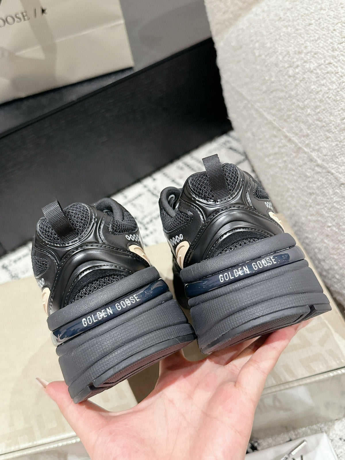 GGDB Marathon Sneakers Black Mesh 980472