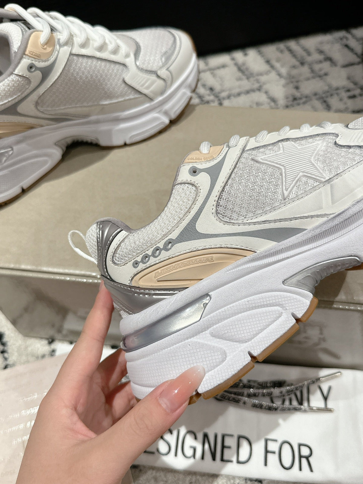 GGDB Marathon Sneakers White Silver 980473