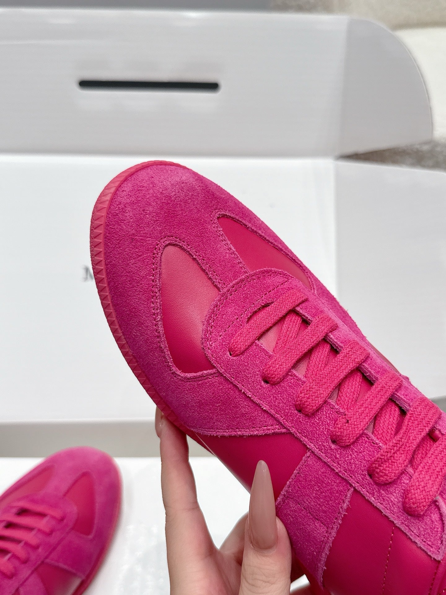 MM6 Replica Casual Sneaker Hot Pink Sheepskin Suede 881189