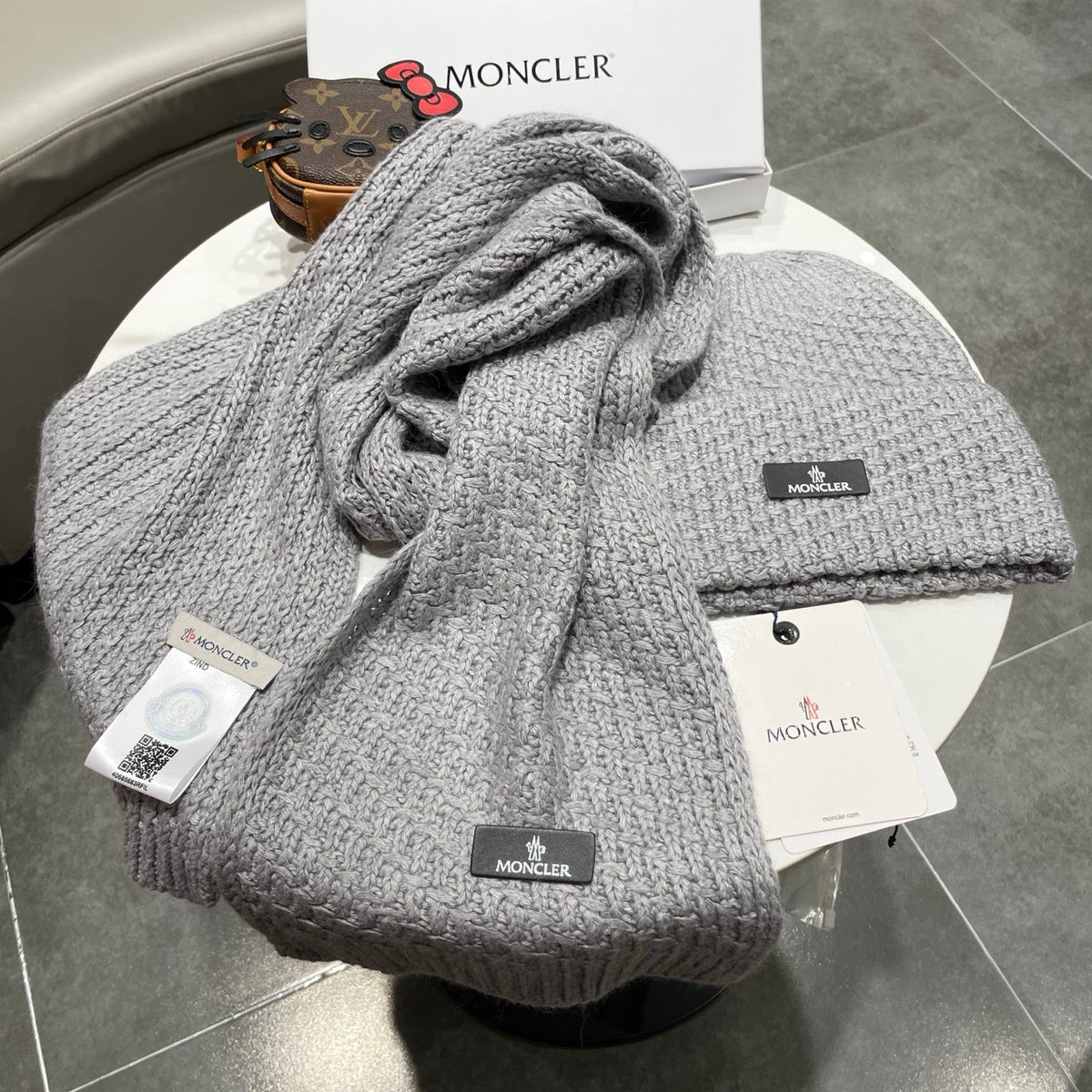 MC 26s Winter Knit Set Grey Wool 499292