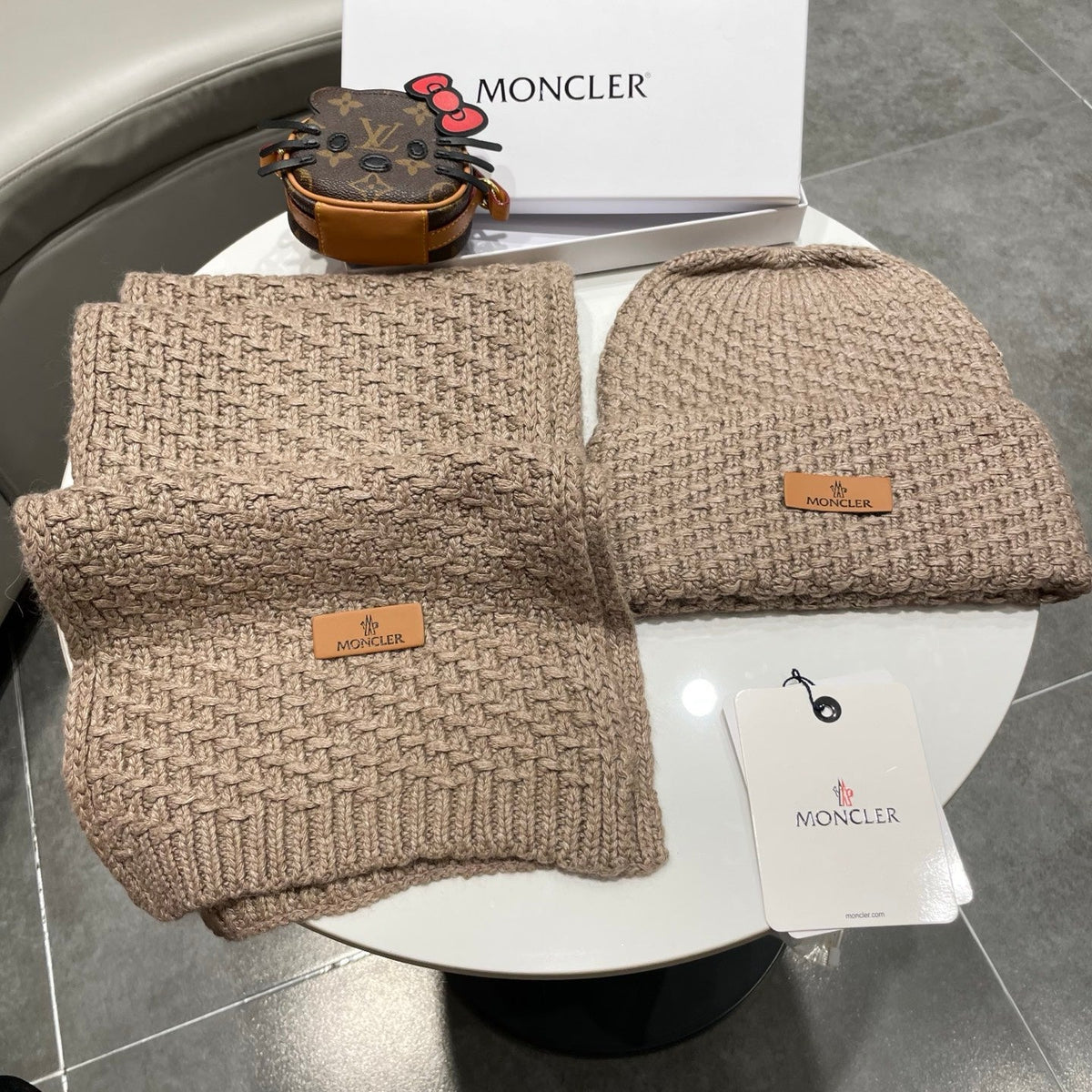 MC 26s Winter Knit Set Taupe Wool 499293
