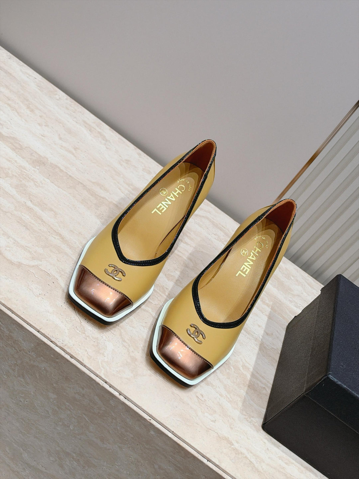 Chanel 2026 Block Heel Pumps Yellow Leather 196234
