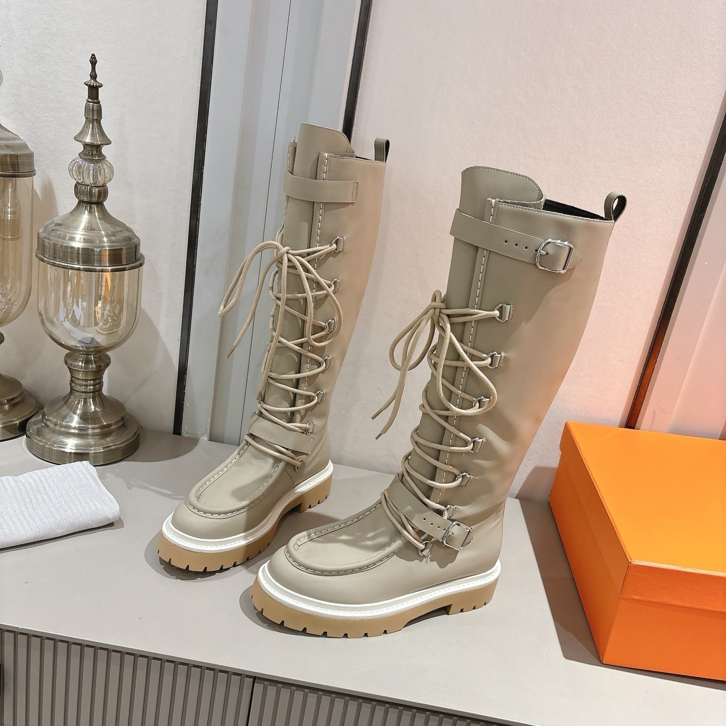 HM Lace Up Boots 25mm Belt Buckle Pale Khaki Leather 466588