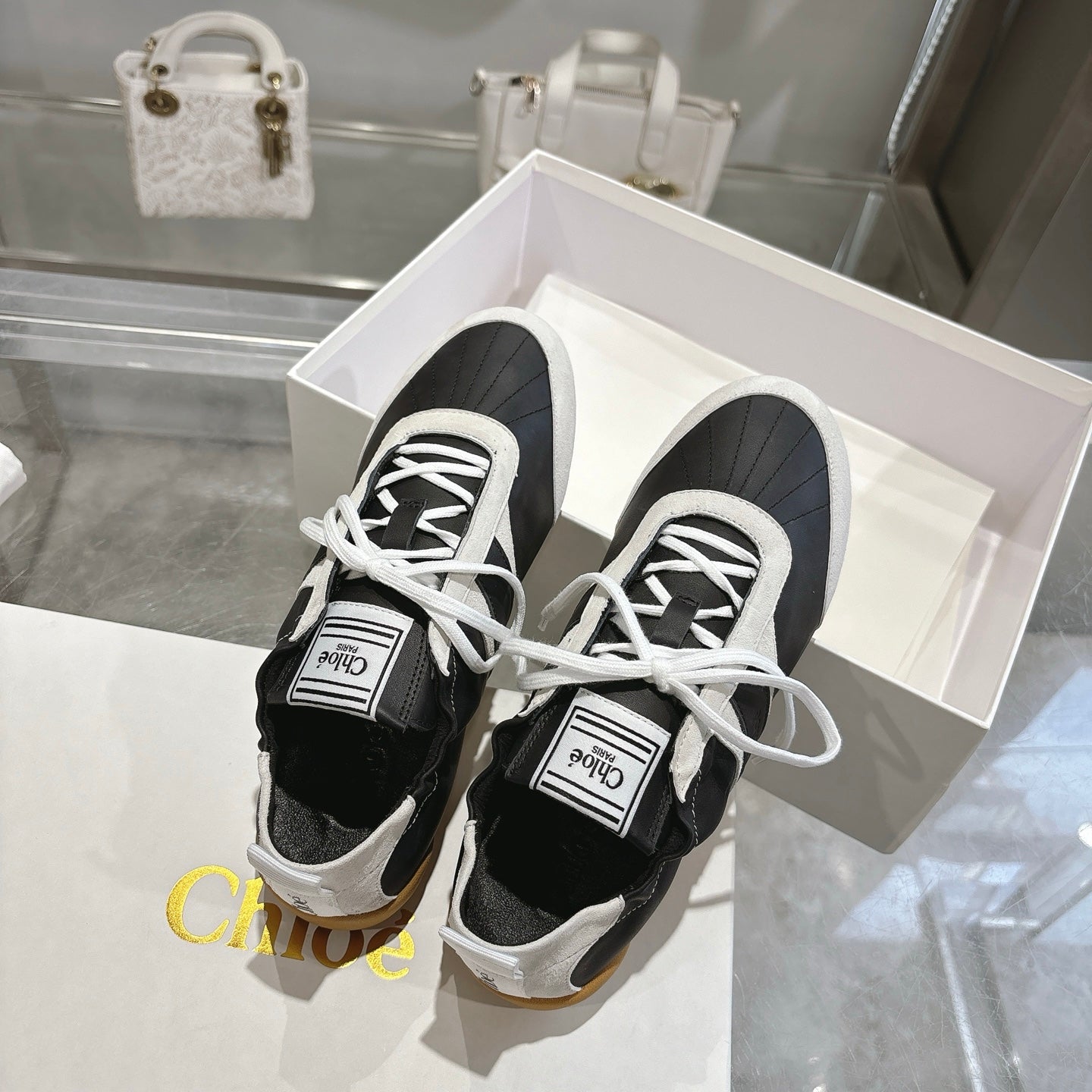 Chloe Sneaker casual shoes black white cowhide 518814