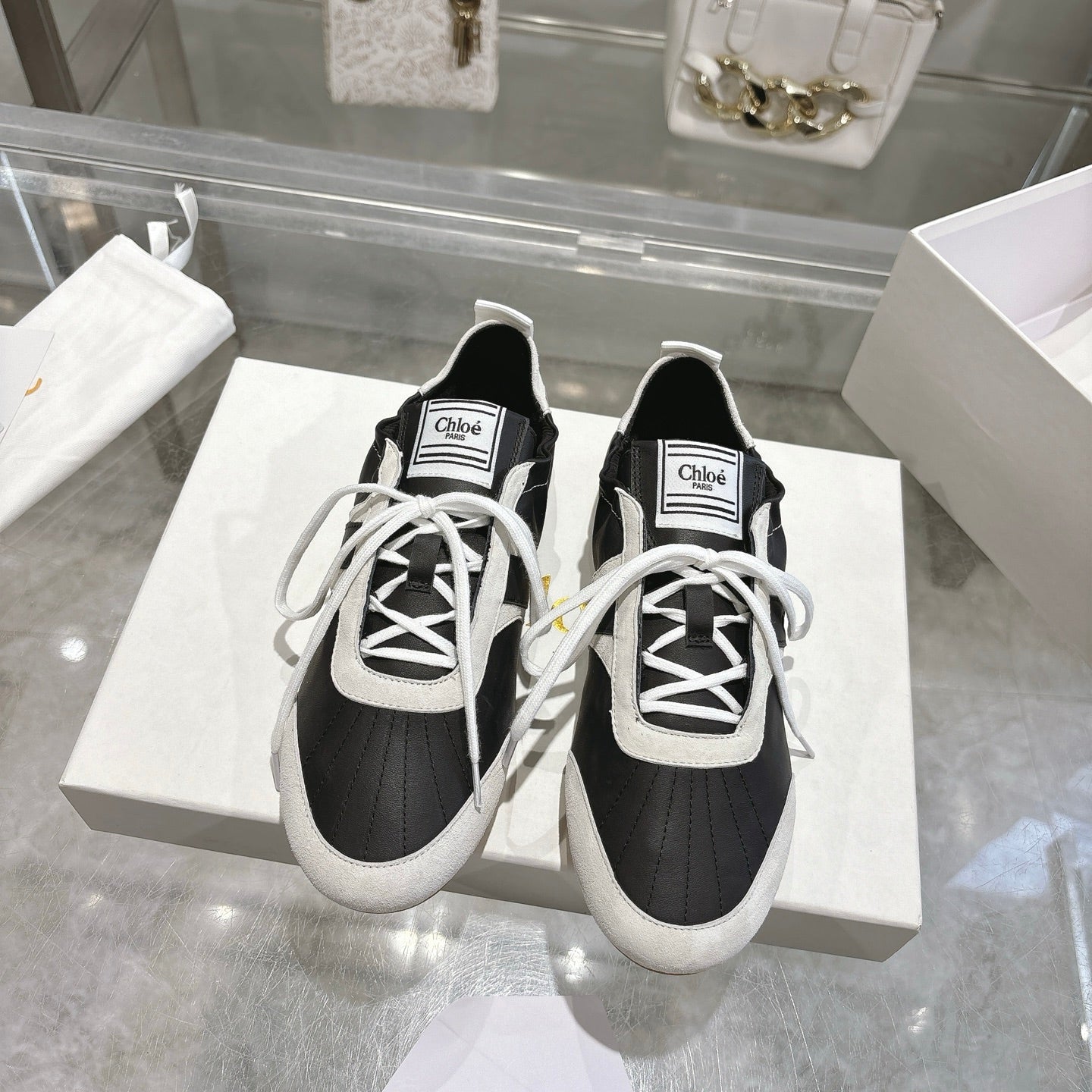 Chloe Sneaker casual shoes black white cowhide 518814