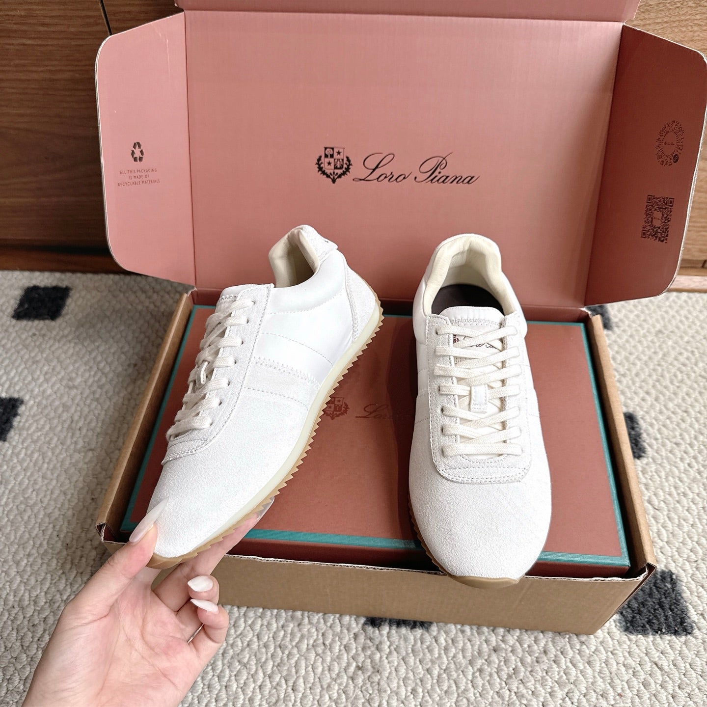 LP Fast Walk Sneaker White Suede 924589