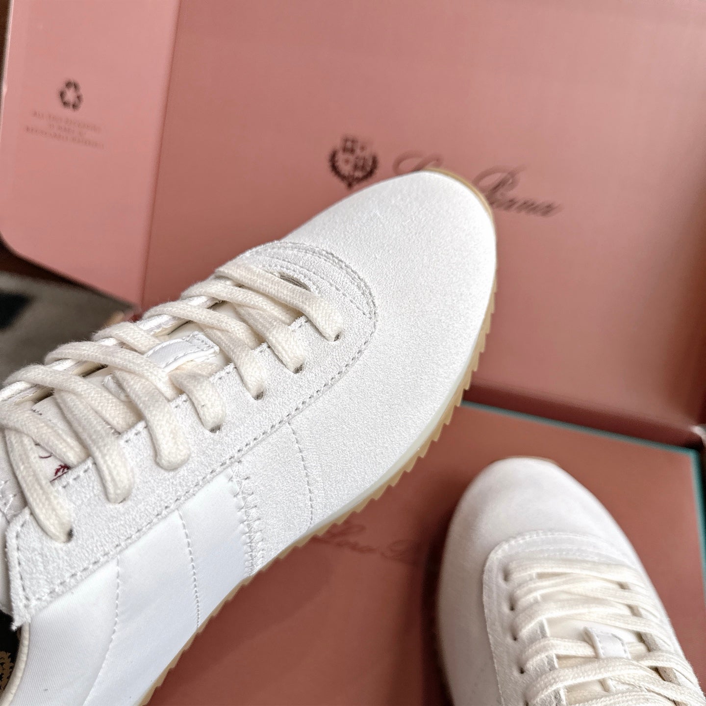 LP Fast Walk Sneaker White Suede 924589