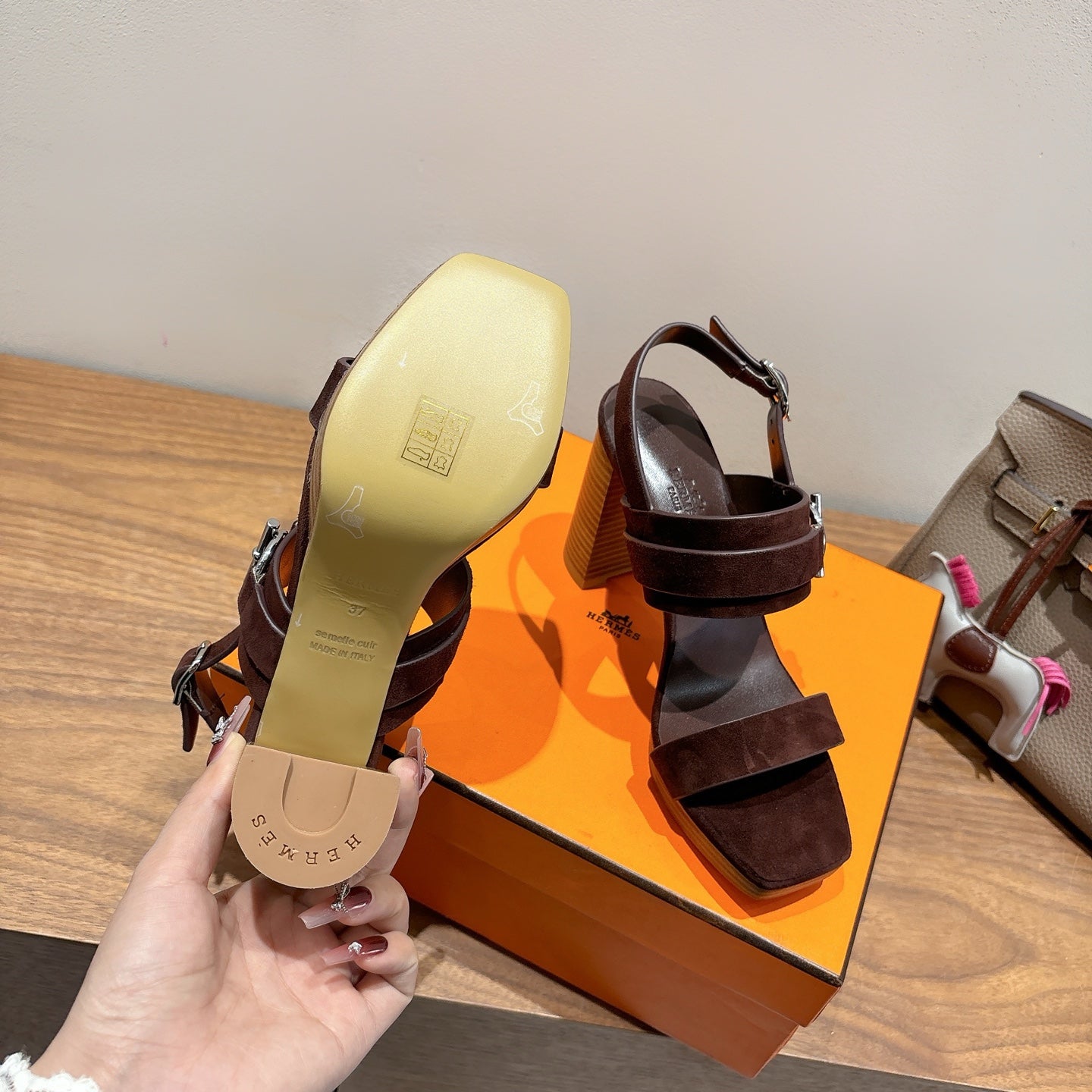 HM 26S Gigi 85 Sandal In Dark Brown Calfskin Silver Hardware