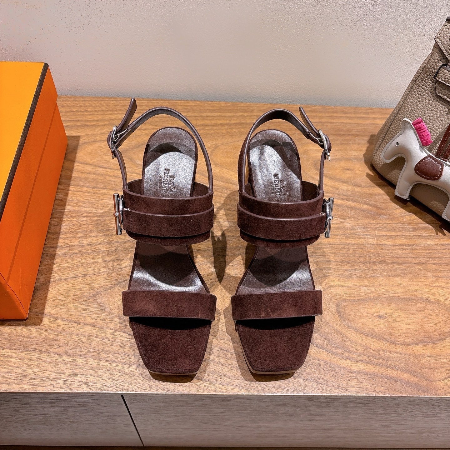 HM 26S Gigi 85 Sandal In Dark Brown Calfskin Silver Hardware