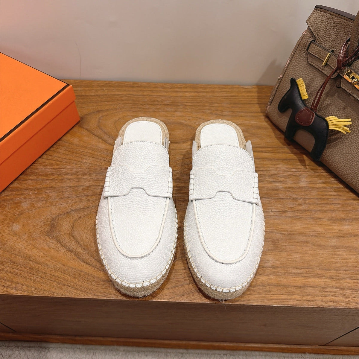 HM 26s Nil Espadrilles 1.5cm White Leather 171355