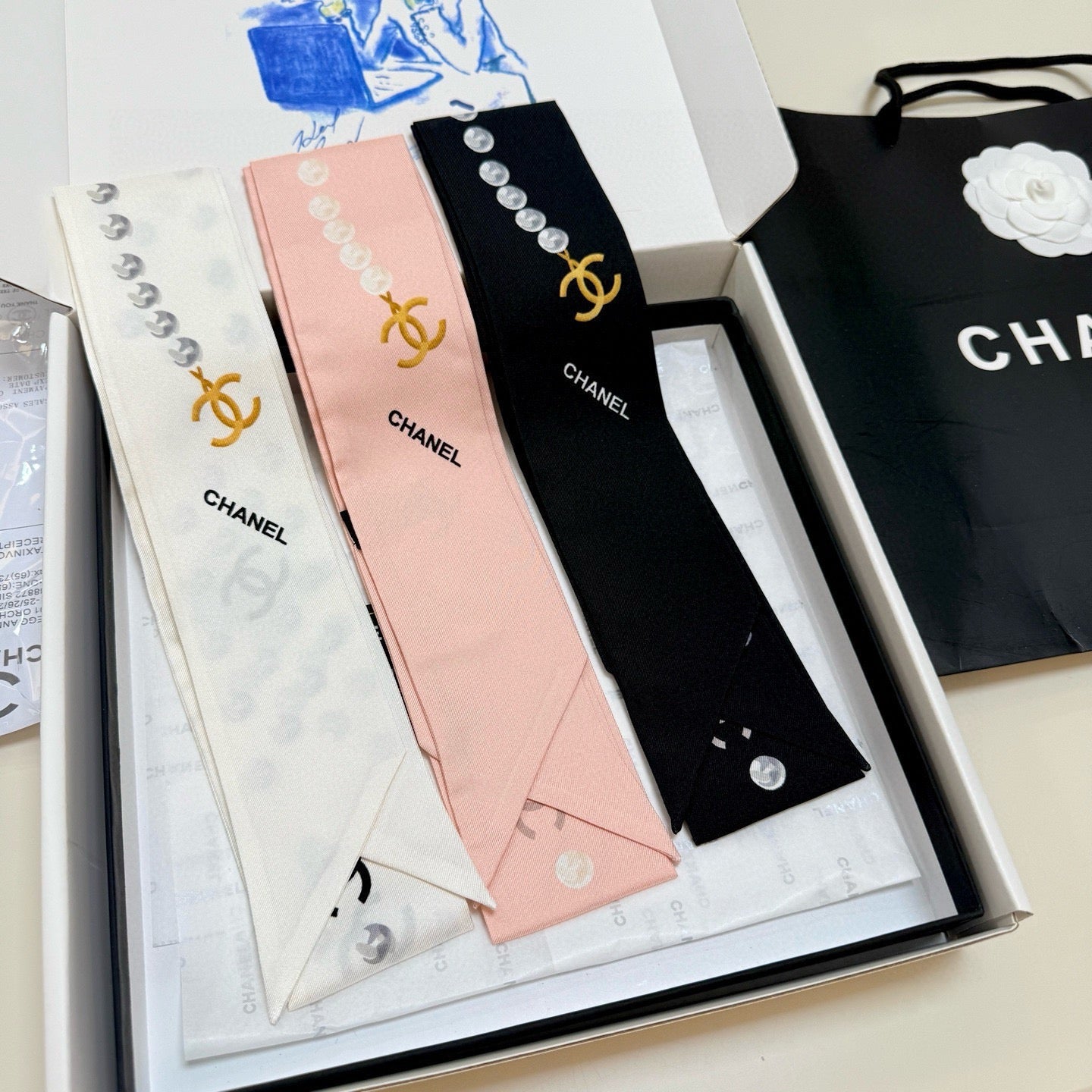 CC Twilly Mini Scarf 120cm White Mulberry Silk 949112