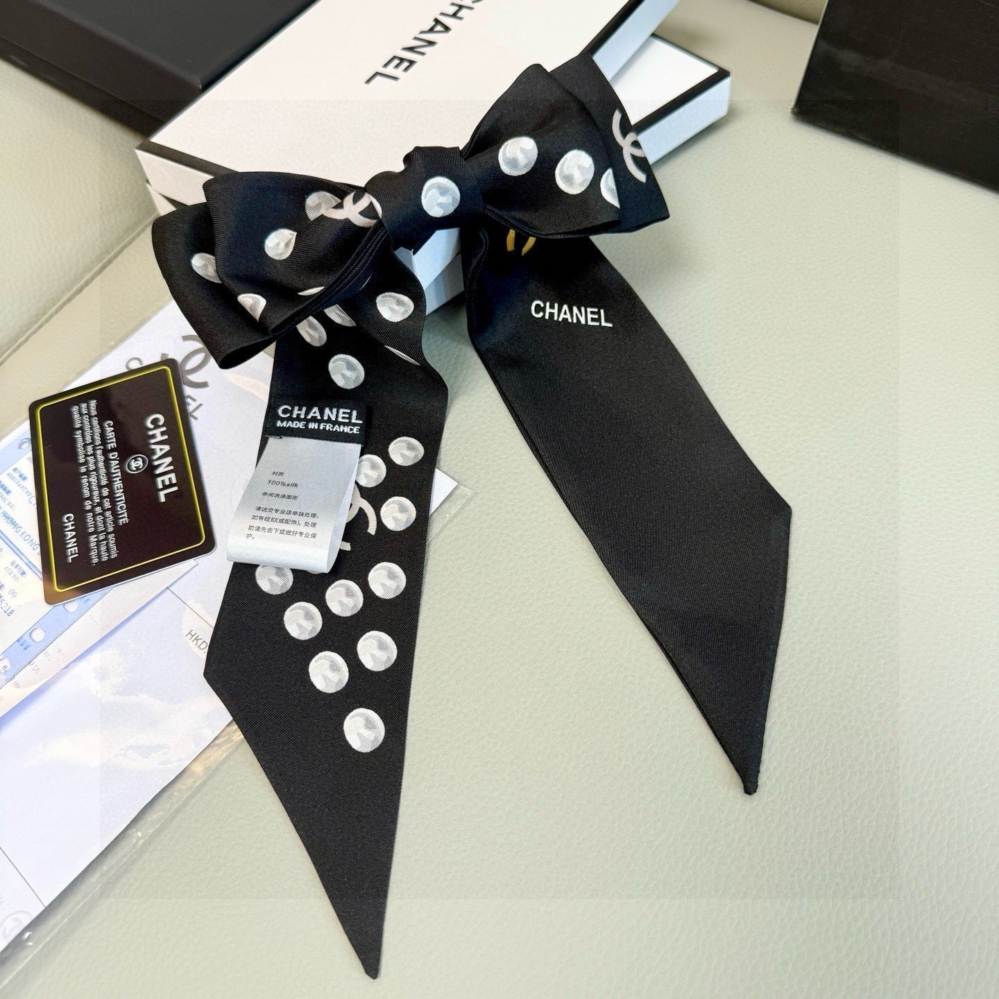 CC Twilly Mini Scarf 120cm Black White Mulberry Silk 949113