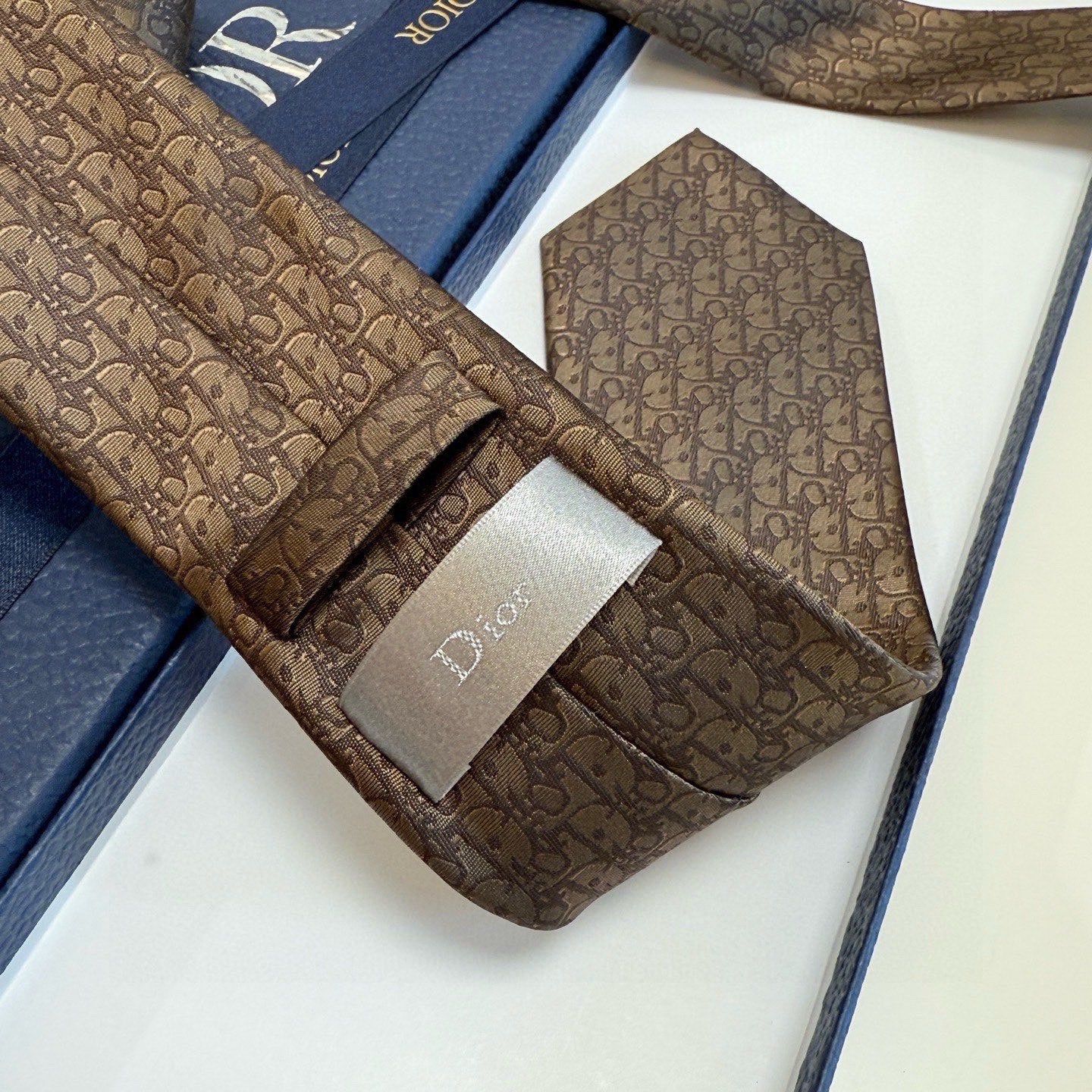 CD Oblique Tie Brown Silk 212102