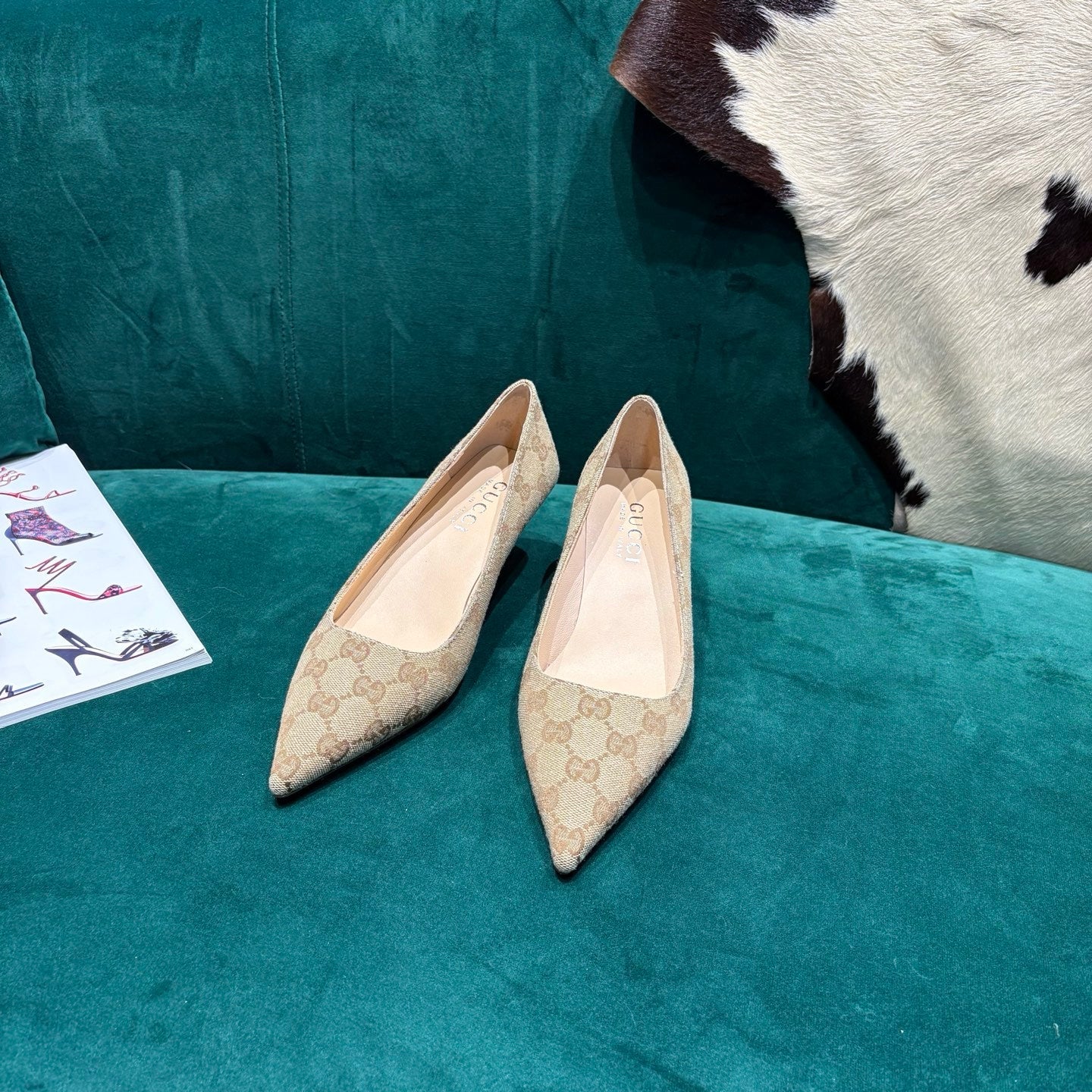 GG Pointed-Toe Slingback Light Beige Canvas 741264