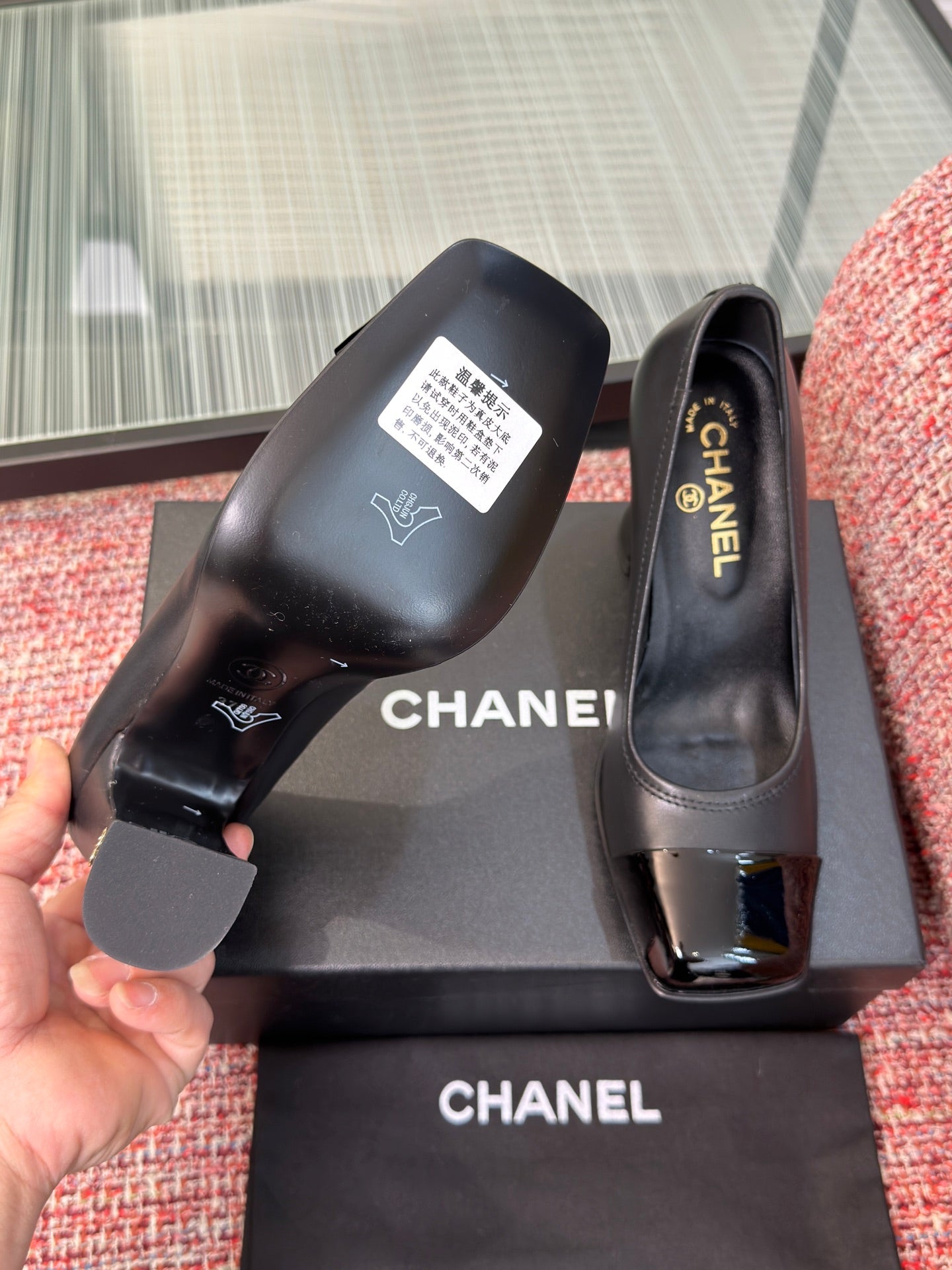 CC 26s Pumps Square Toe Block 8.5cm Black Lambskin 962955