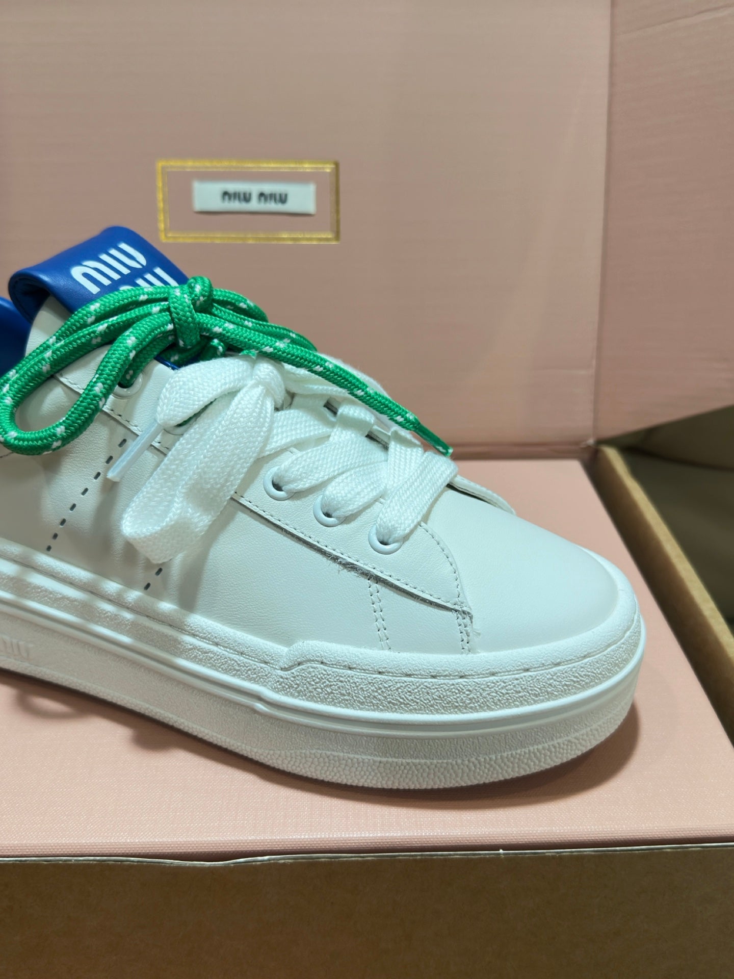 Miu Bleached Leather Sneakers White Blue Leather 940988