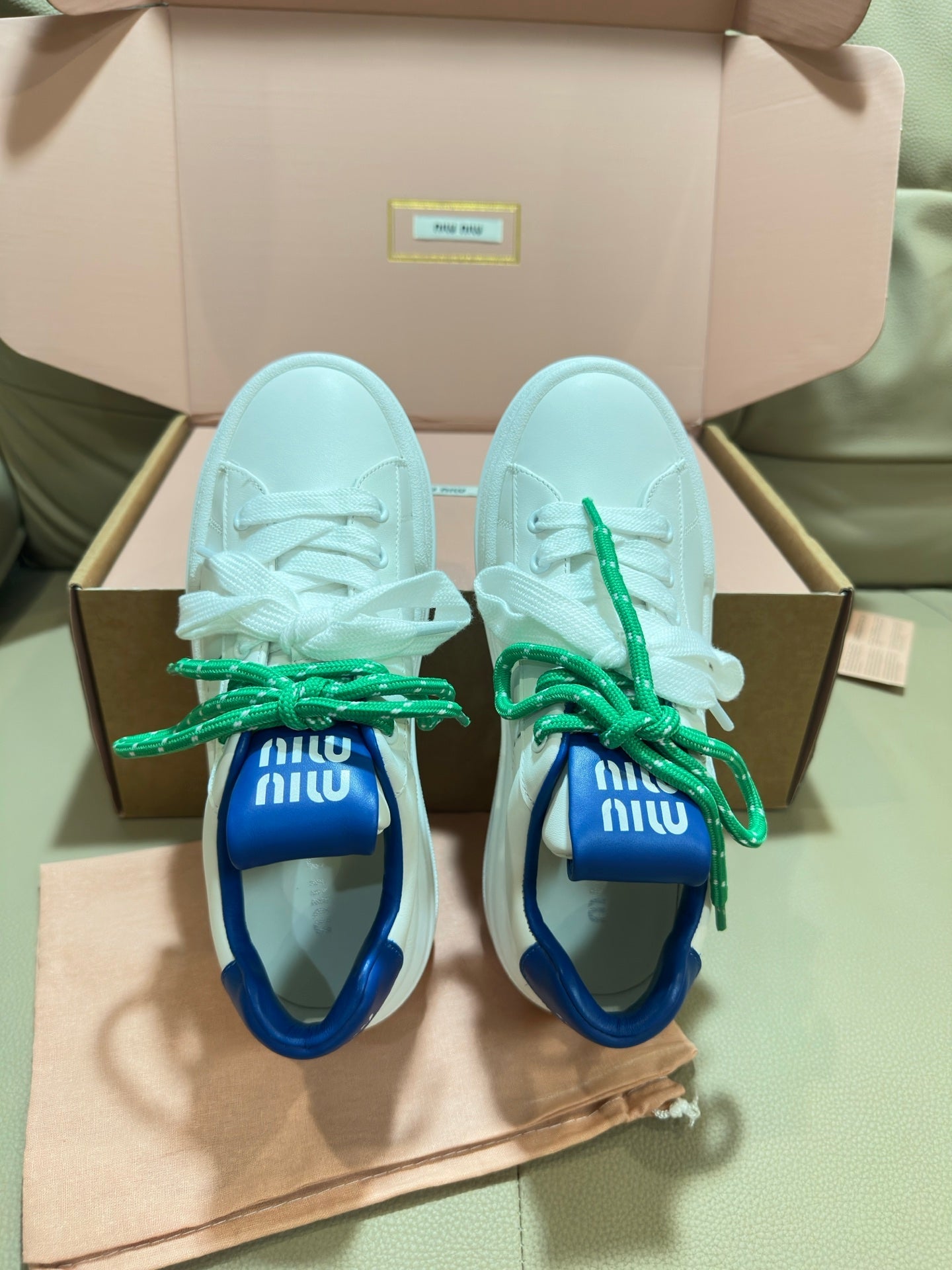 Miu Bleached Leather Sneakers White Blue Leather 940988