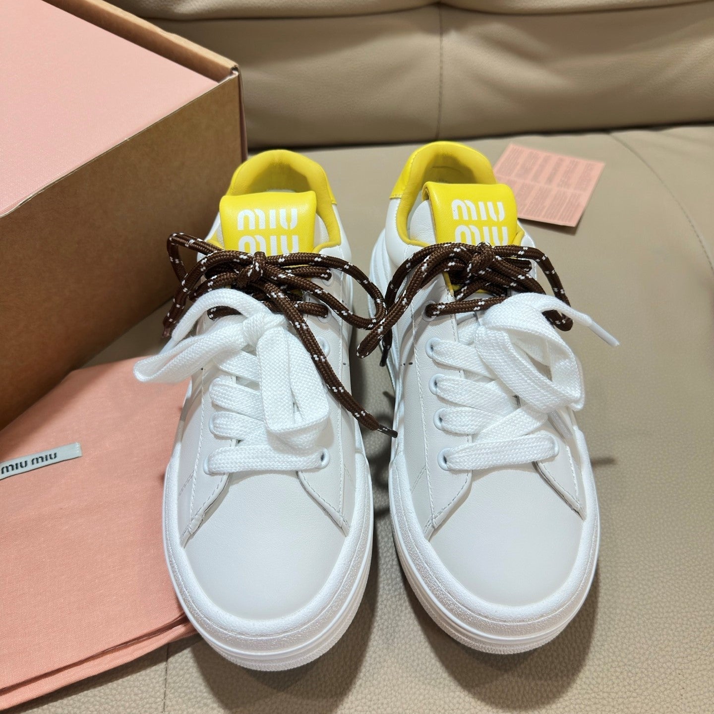 Miu Bleached Leather Sneakers White Yellow Leather 940989
