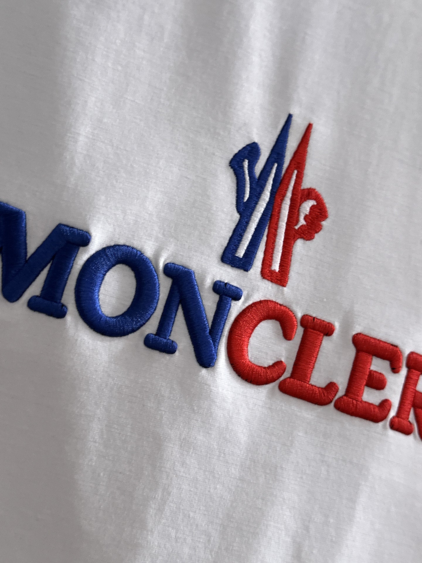 Moncler 26s Short Sleeve T-Shirt 660