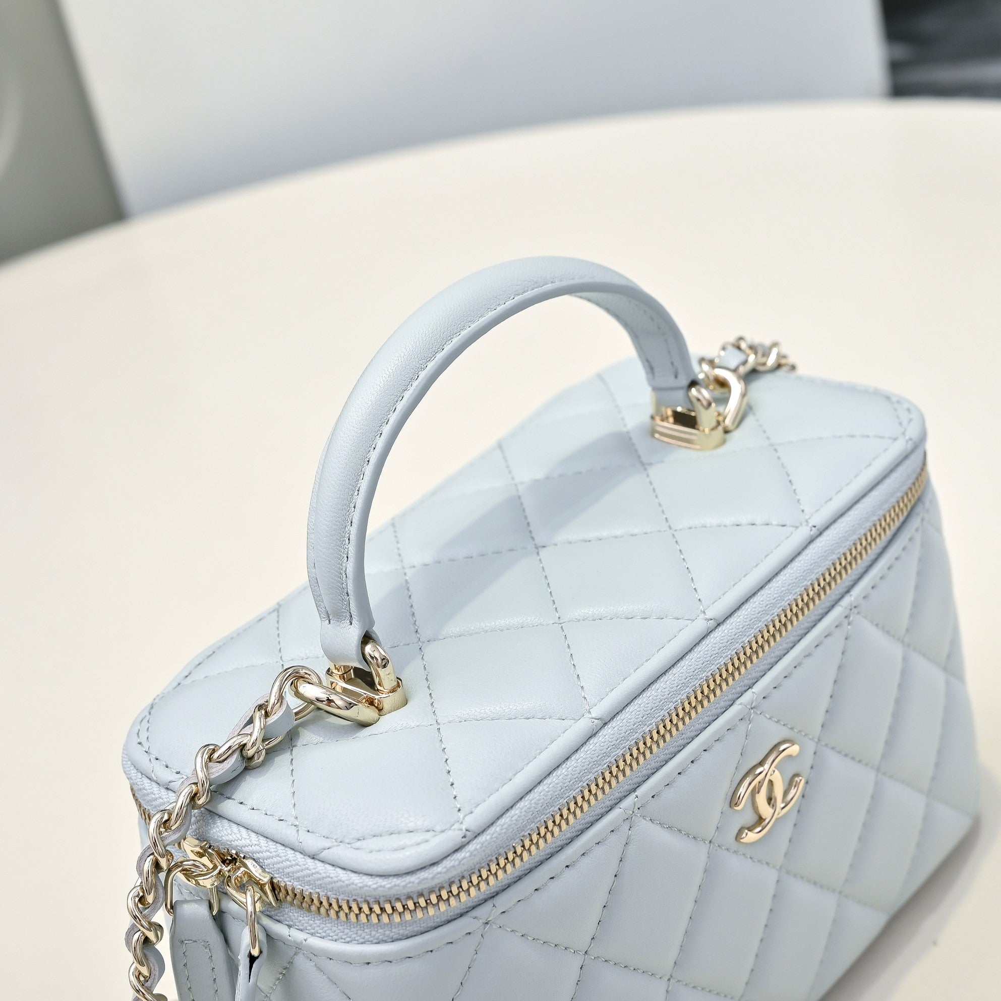 CC 26s Vanity Case Light Blue Pastel Quilted Lambskin 286287