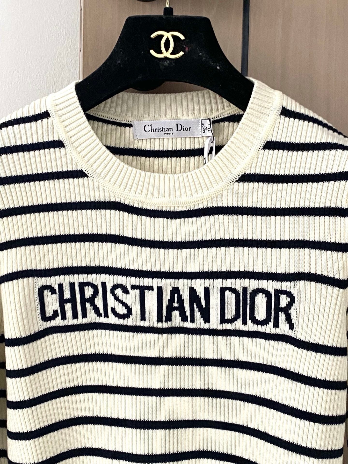 CD 25 Sweater Wool 279014