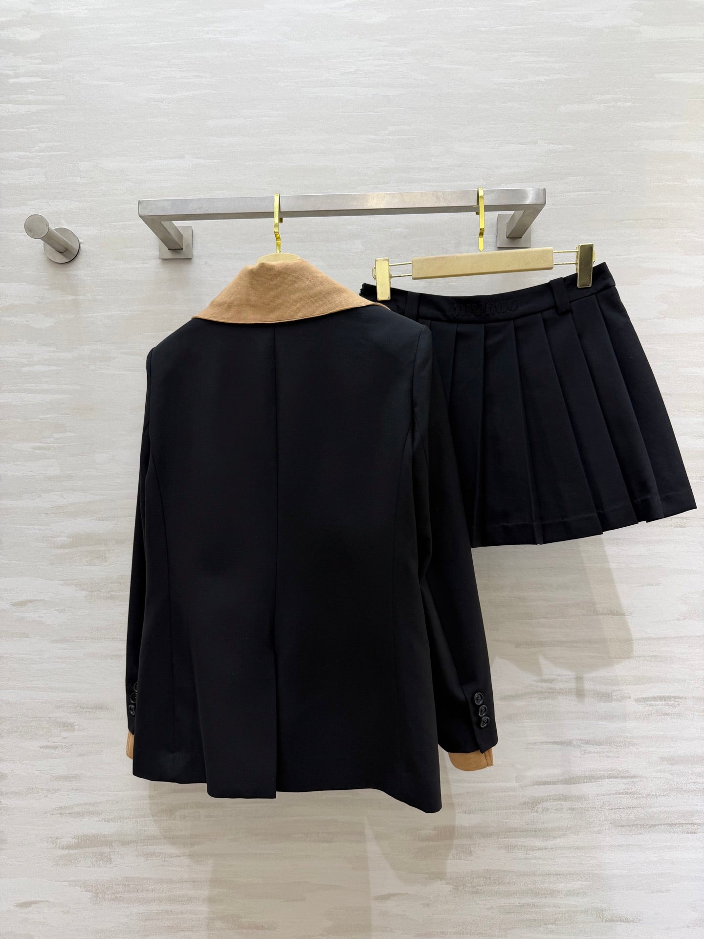 Miu Single-Breasted Kid Set Black Mohair Wool 363585