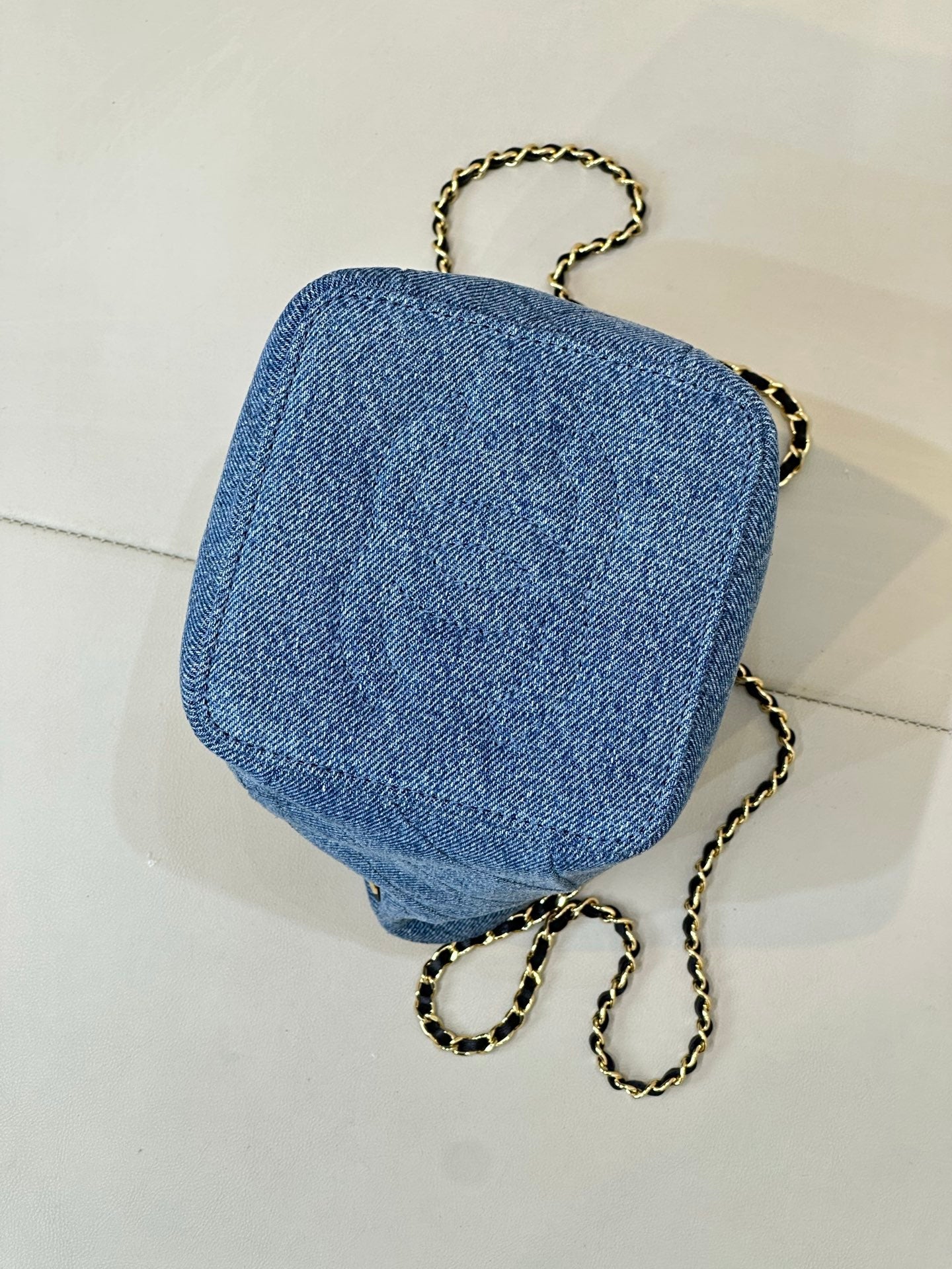 CC 26s Métiers d'art 2026 Bucket Bag Blue Denim 143452