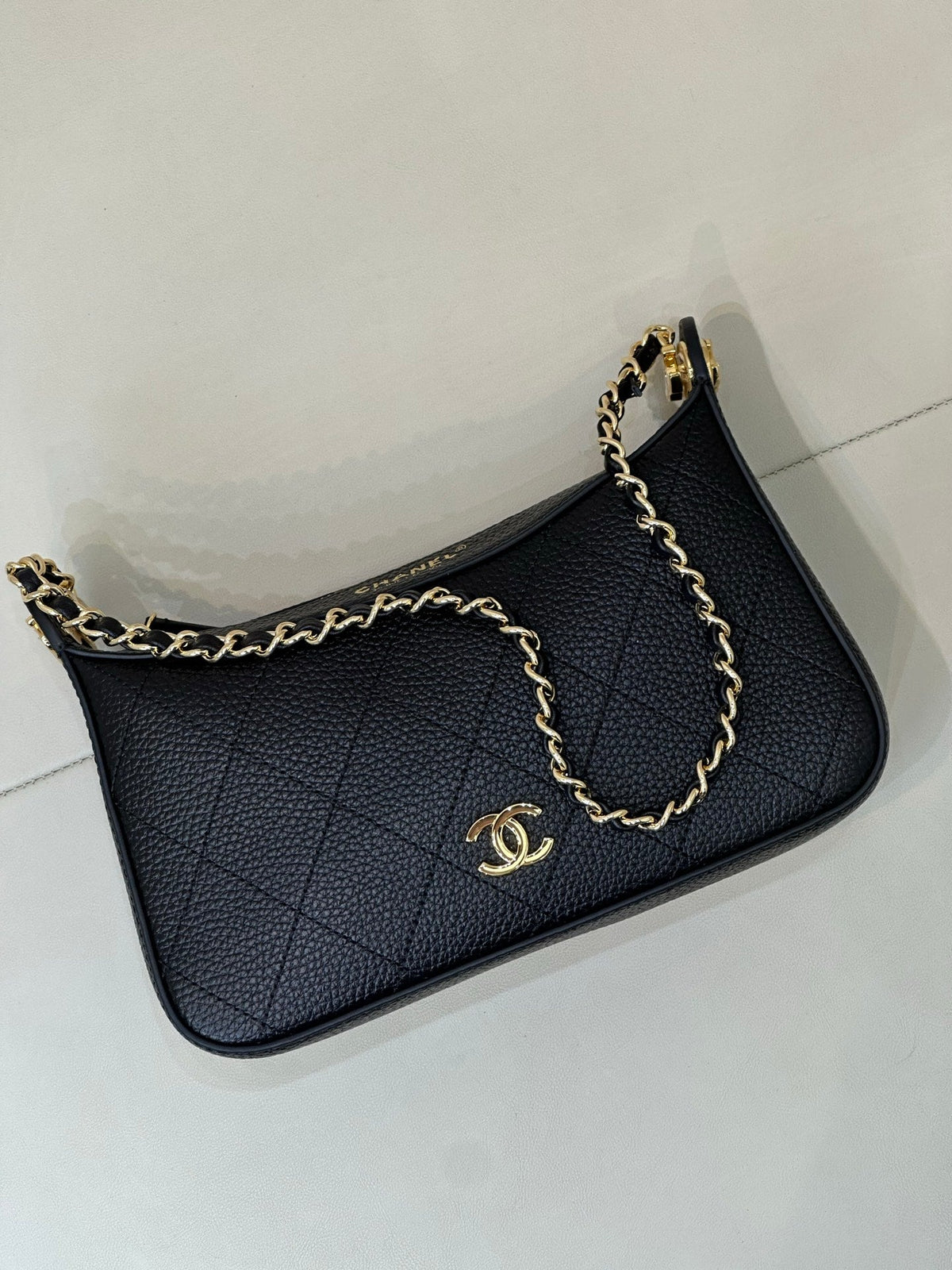 CC 26s Crescent Moon Armband Bag Grained Calfskin 996783