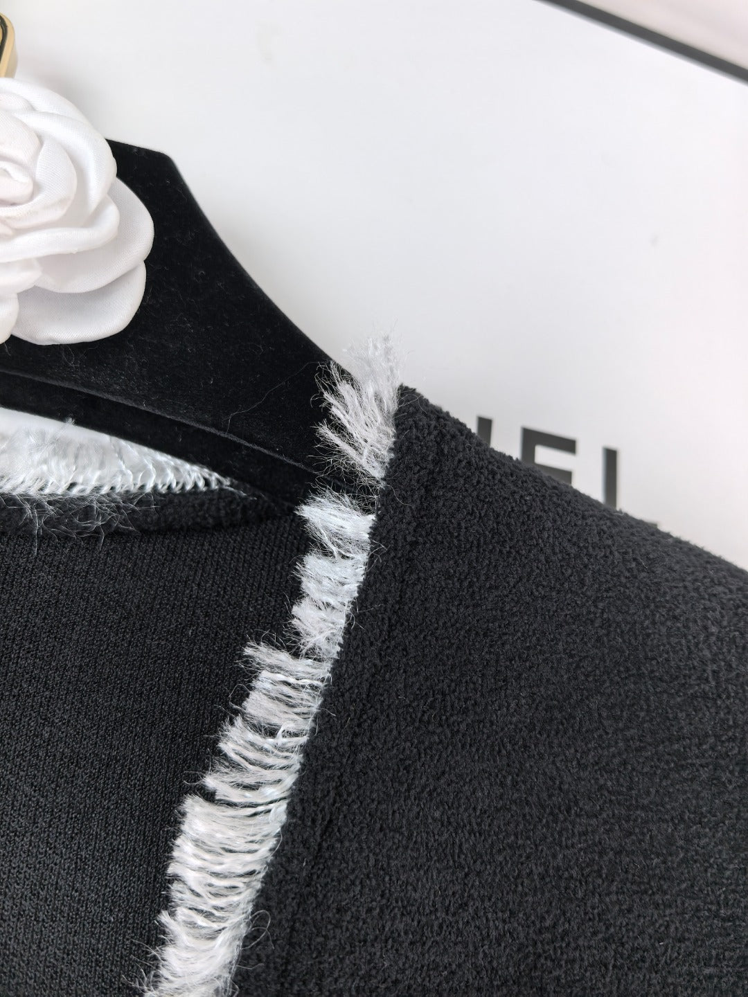 Chanel 26s Vest Black White Knit 448121
