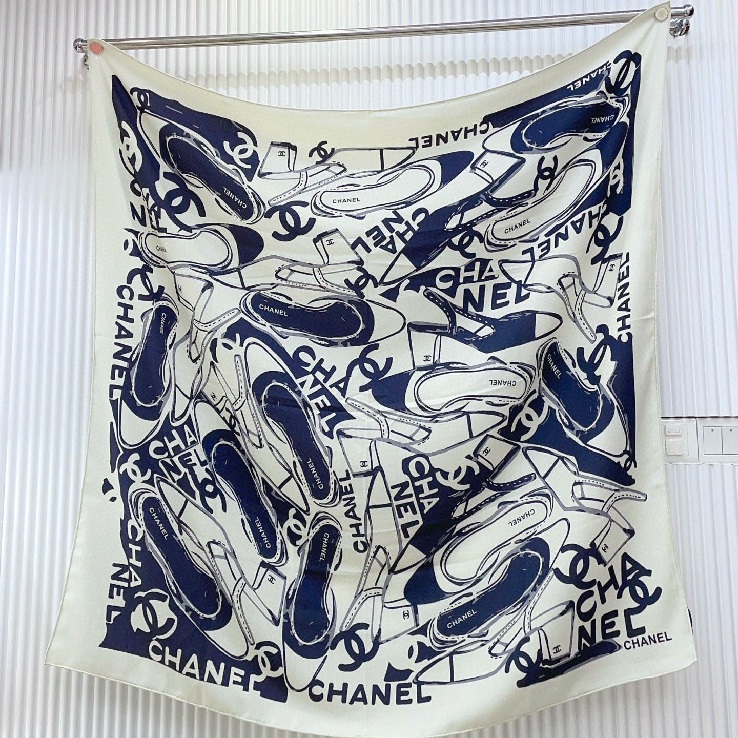 CC Double-Sided Scarf 140cm Navy White Silk Cashmere 150385