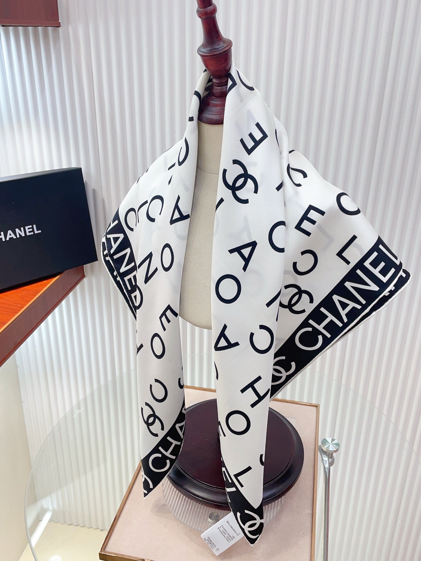 CC Double-Sided Scarf 90cm White Twill Silk 150372