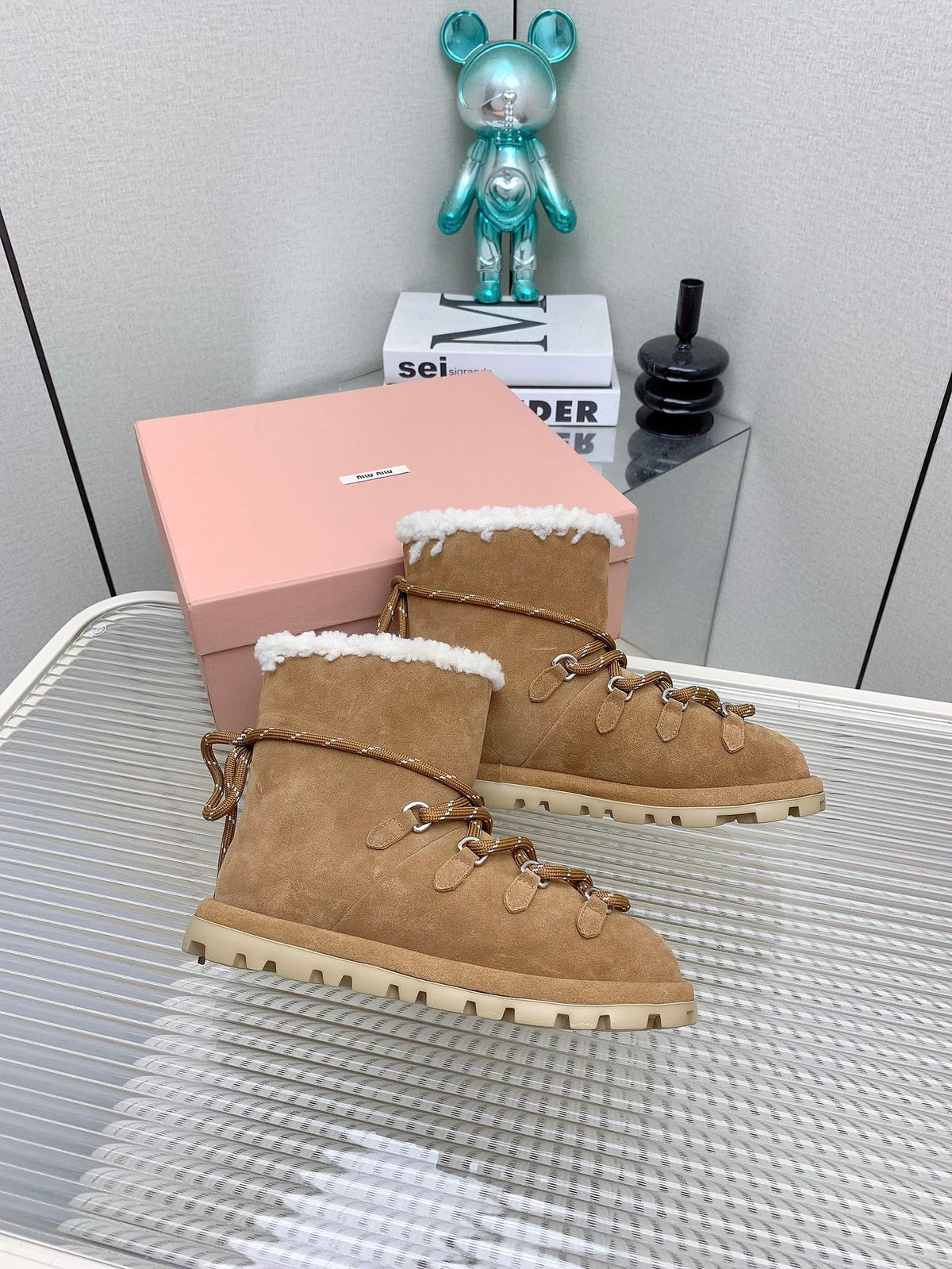 Miu 26s Suede Shearling Snow Boots Tan 160277