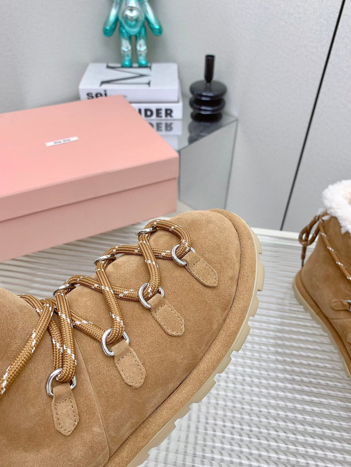 Miu 26s Suede Shearling Snow Boots Tan 160277