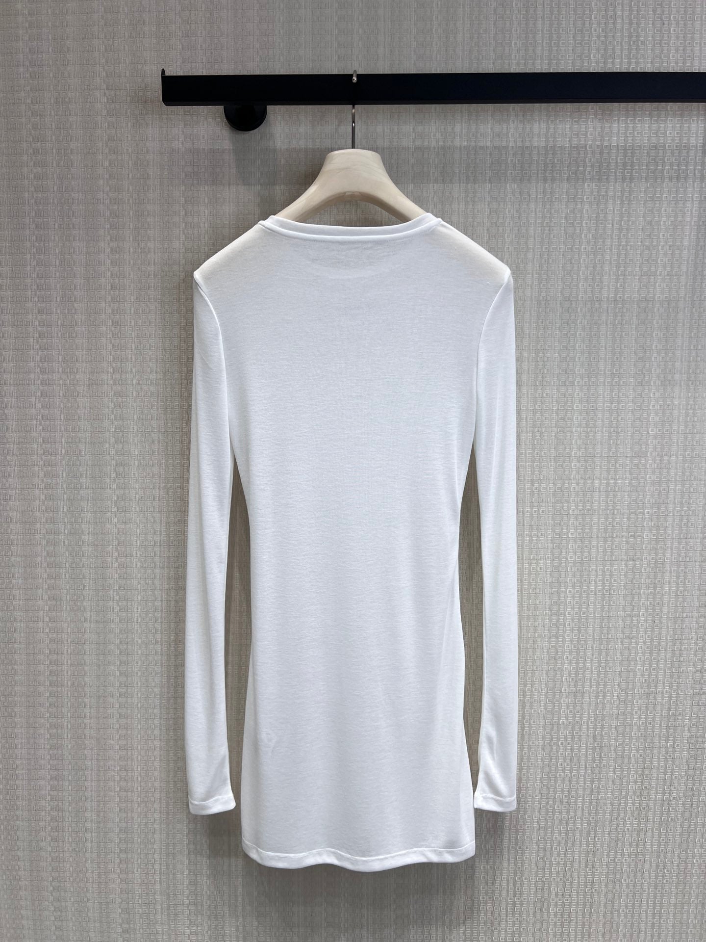 Miu 26s Thin Long-Sleeve T-Shirt White Cotton 370119
