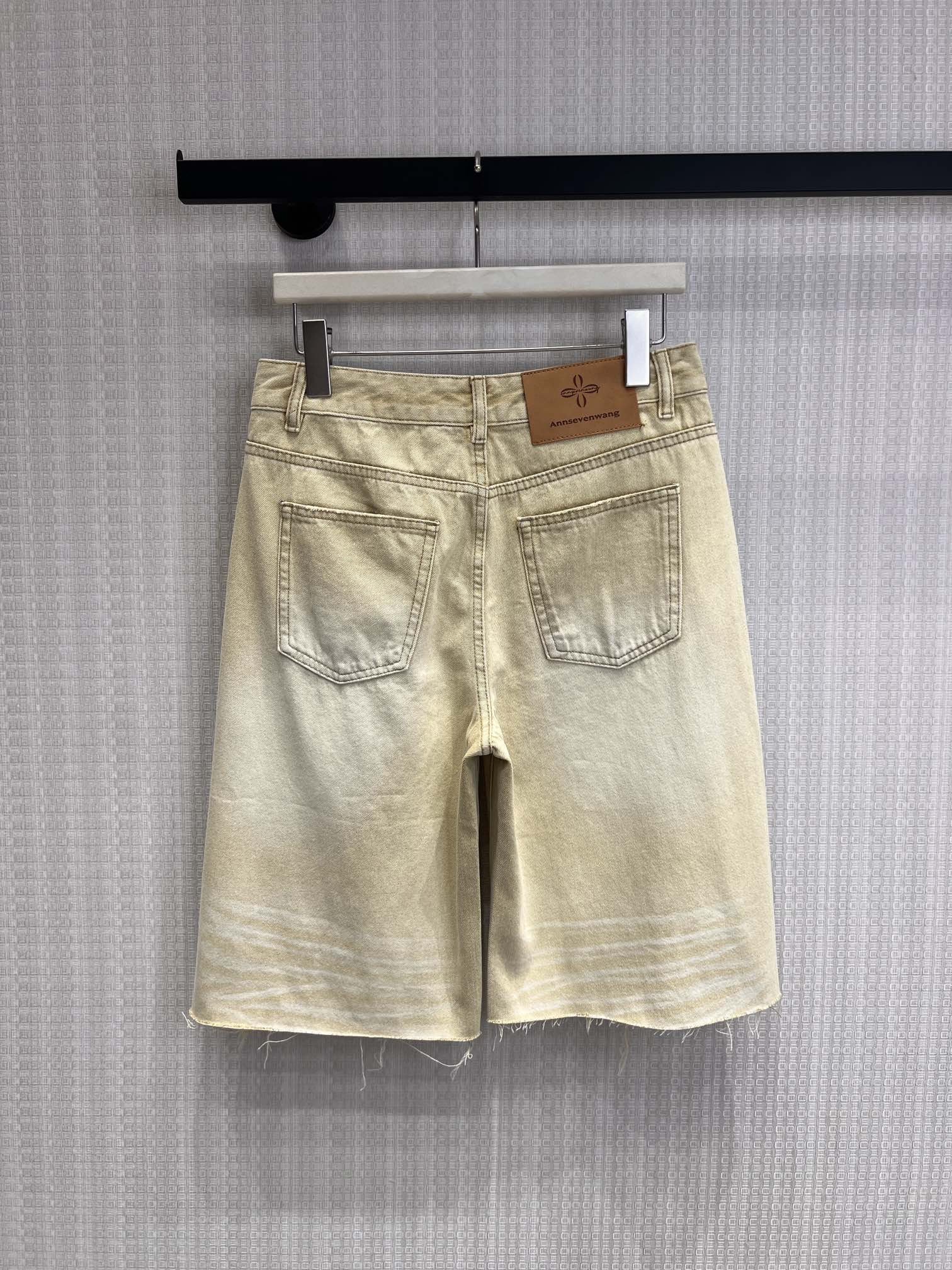 Annsevenwang Short Light Yellow Denim