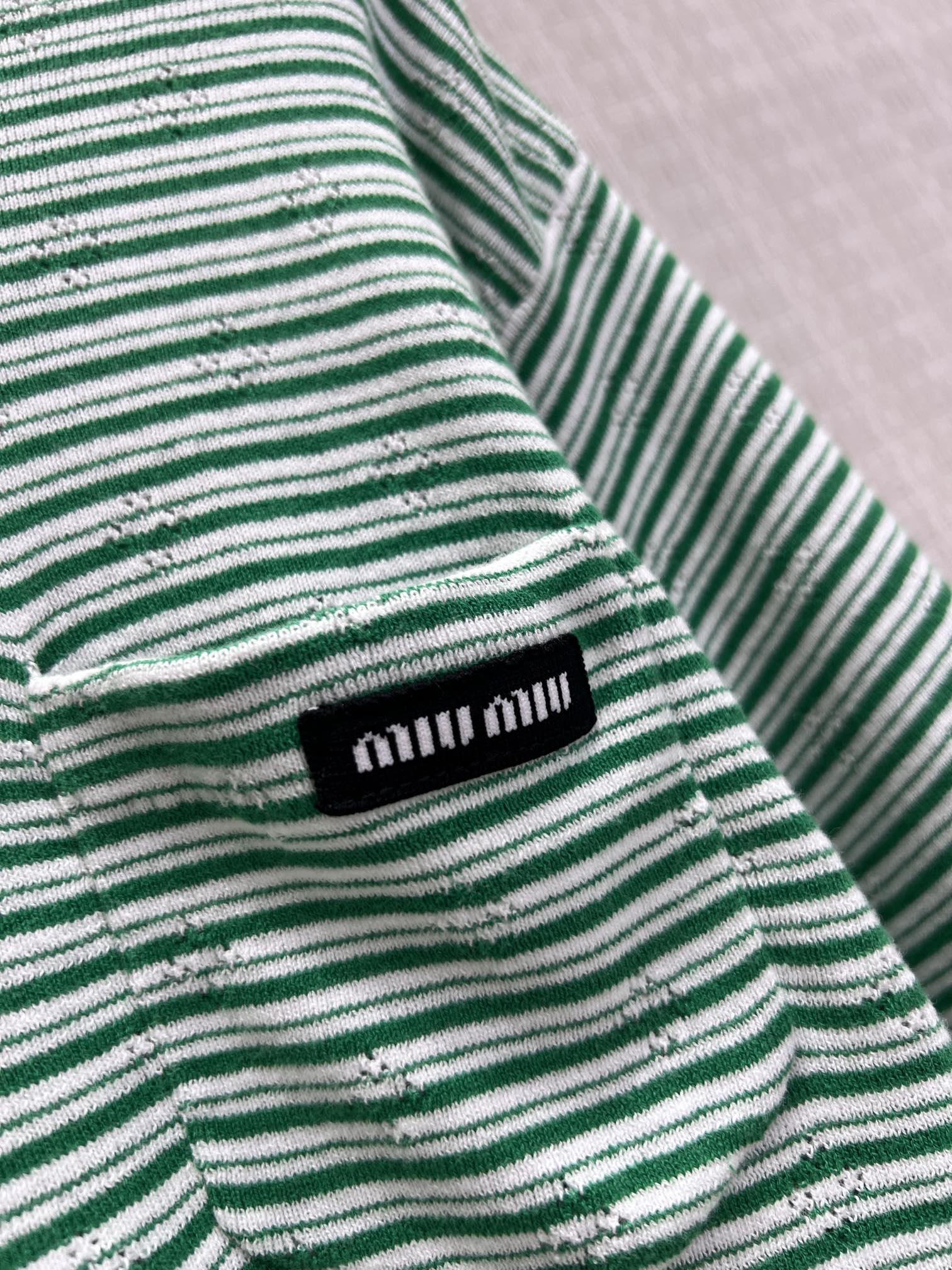 Miu 26s T-shirt Long-Sleeved Teal Green Cotton 370135