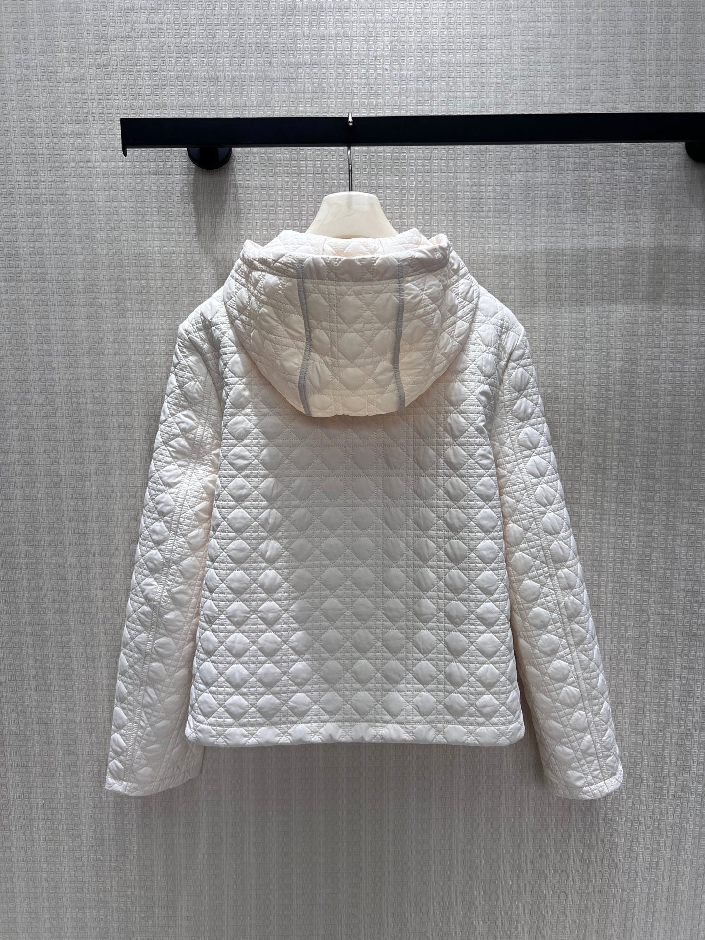 CD 26s Zipped Macrocannage Jacket Cream Quilted Technical Taffeta 420989