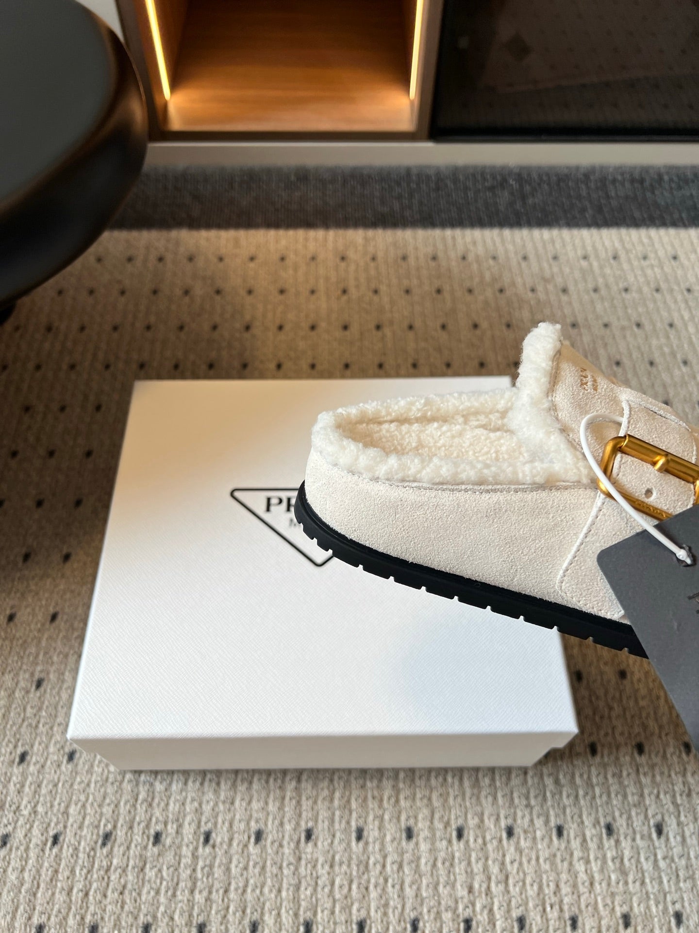 Prada 26s Clogs Ivory White Suede Shearling 971697