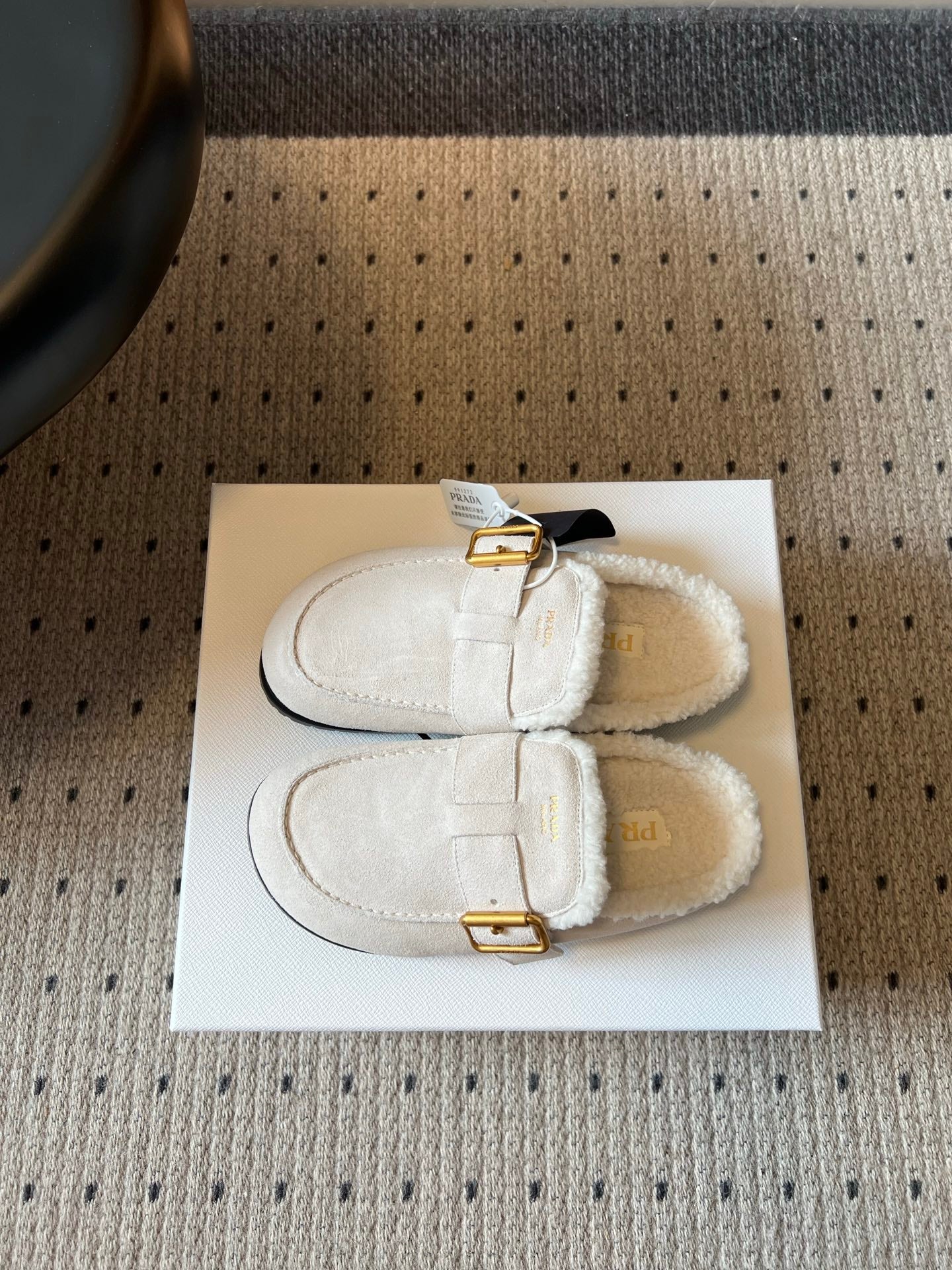 Prada 26s Clogs Ivory White Suede Shearling 971697