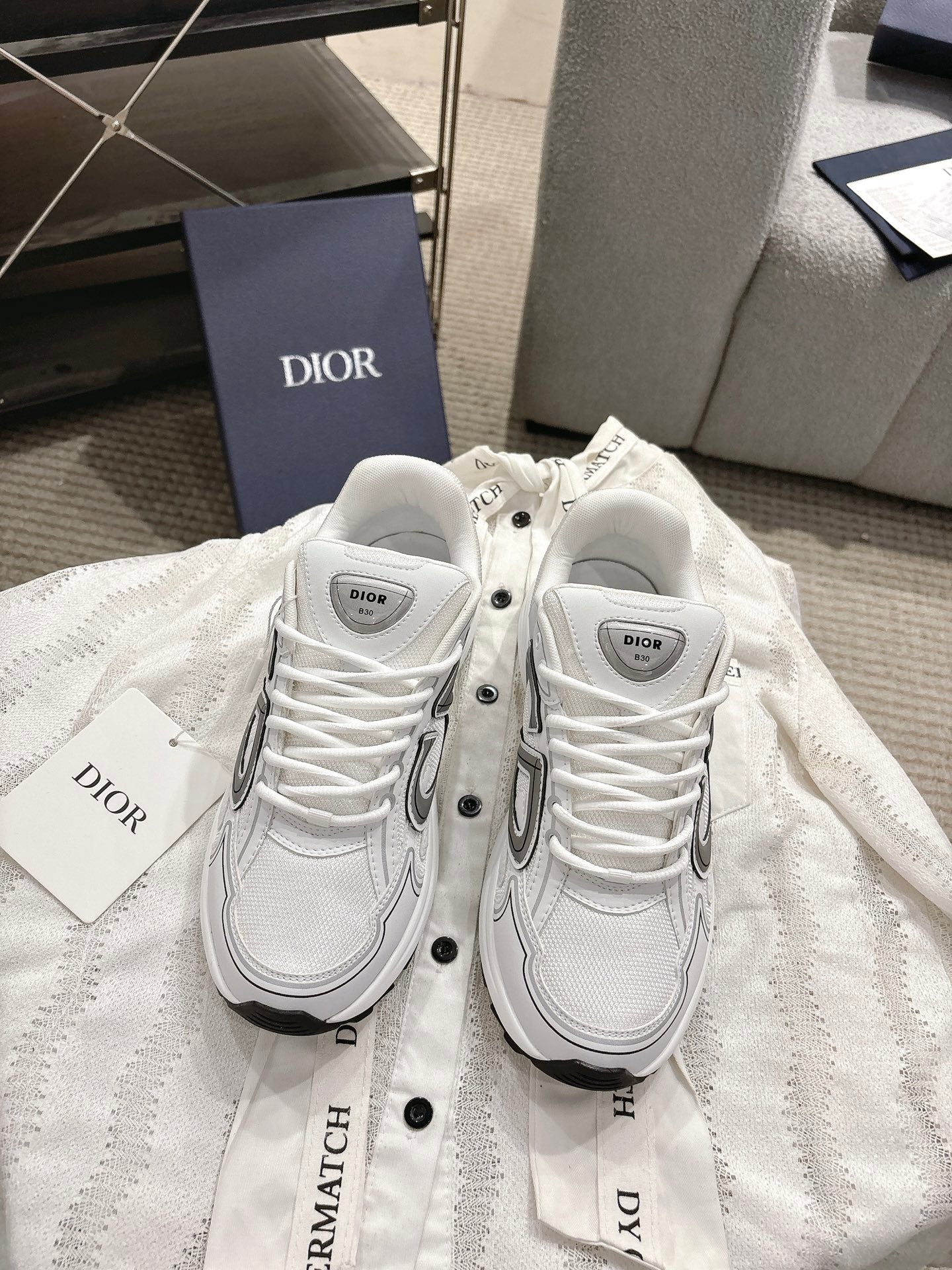 CD B30 Sneakers White Technology Fabric 438329