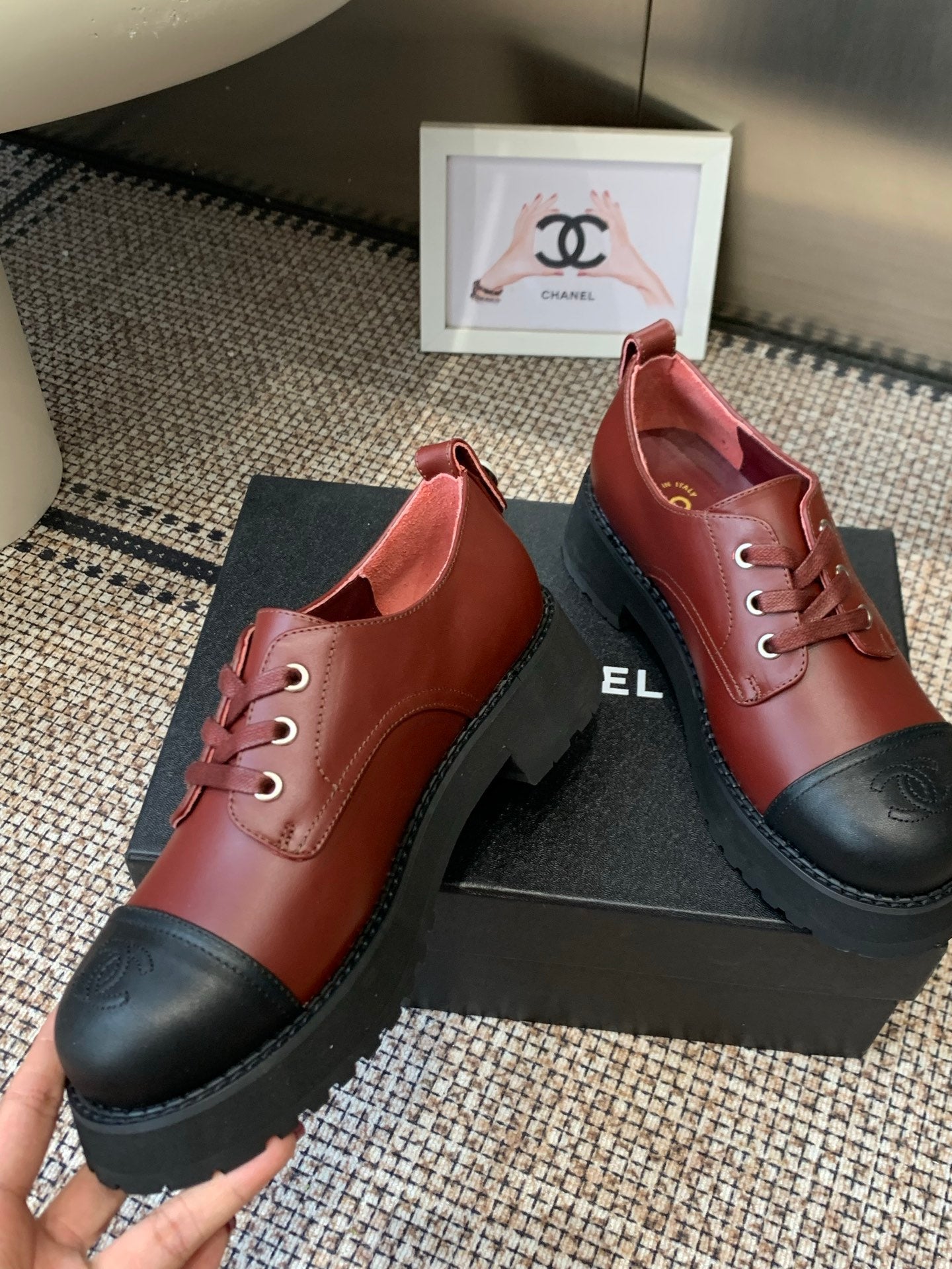 CC 26s Platform Oxfords Shoe Black Burgundy Cowhide 965869