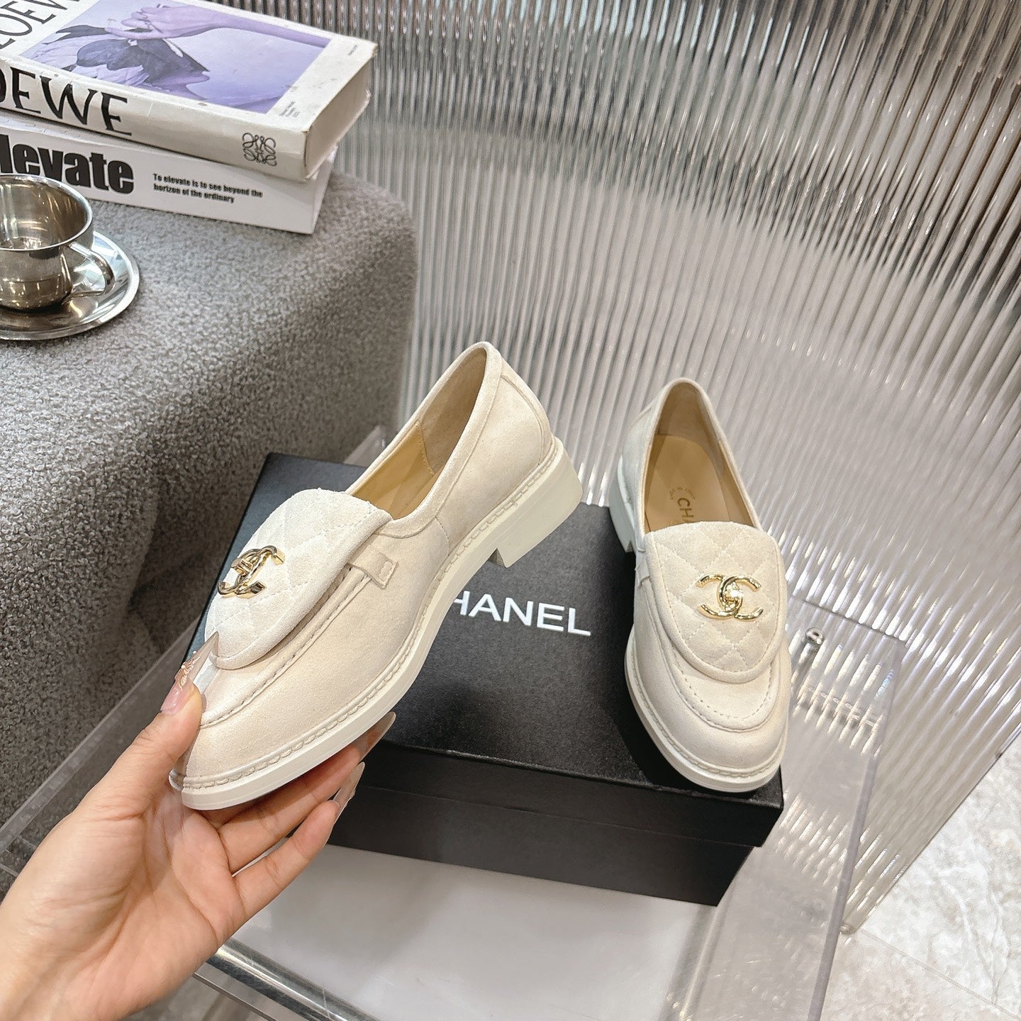 CC SS26 Loafers Ivory Suede 678937