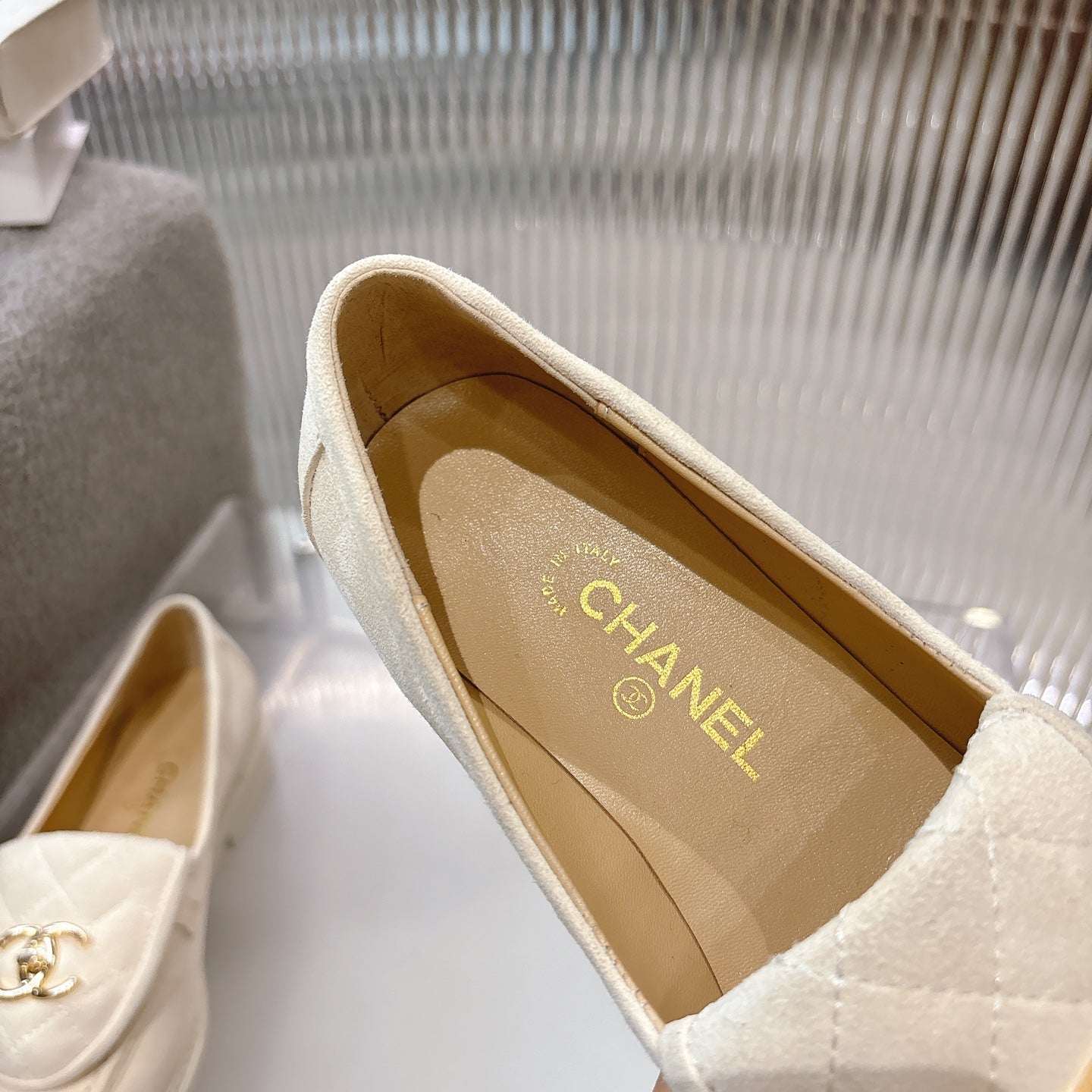 CC SS26 Loafers Ivory Suede 678937