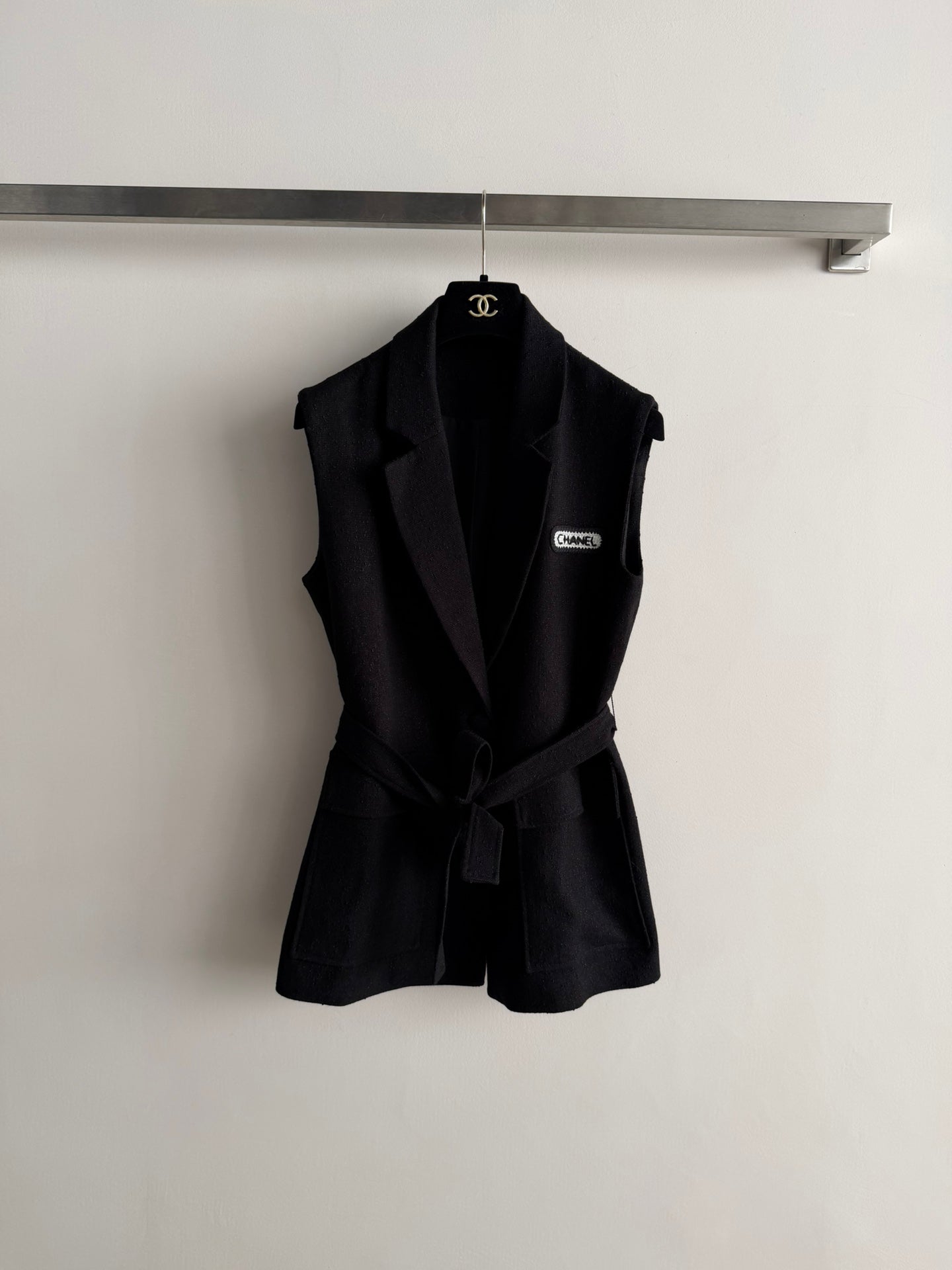 CC 26s Vest Black Wool Viscose 338885