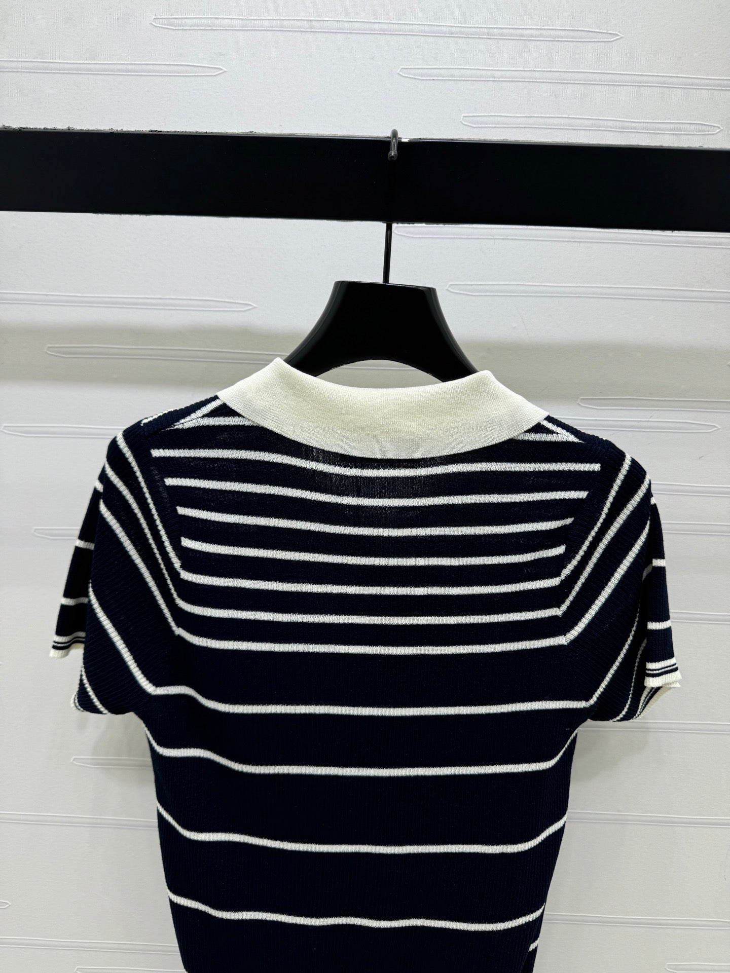 Miu Knit Short-Sleeved Black Wool Nylon 380765